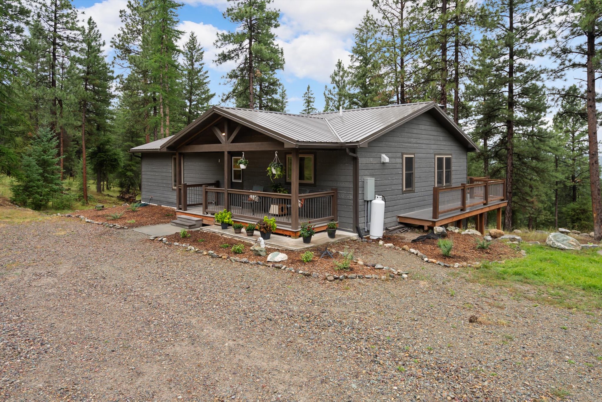 220 Highland Meadow Road Property Photo 1