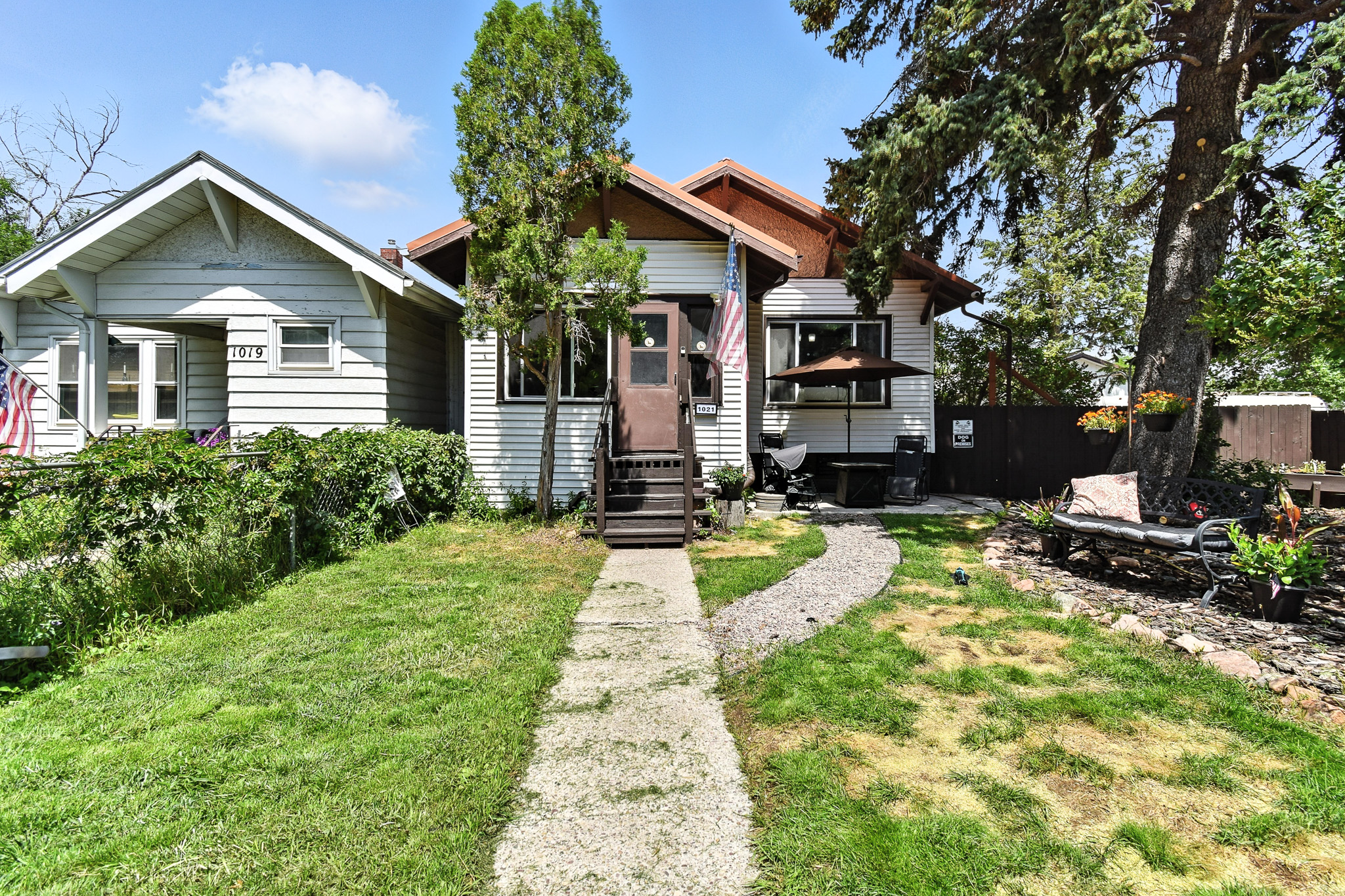 1021 9th Avenue S Property Photo 1