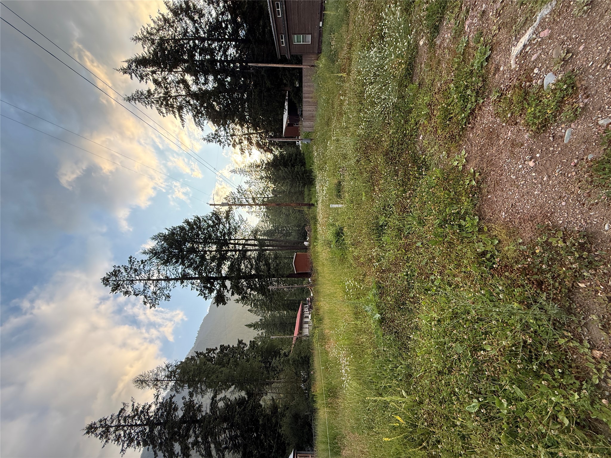 526 Glacier Avenue Property Photo 1