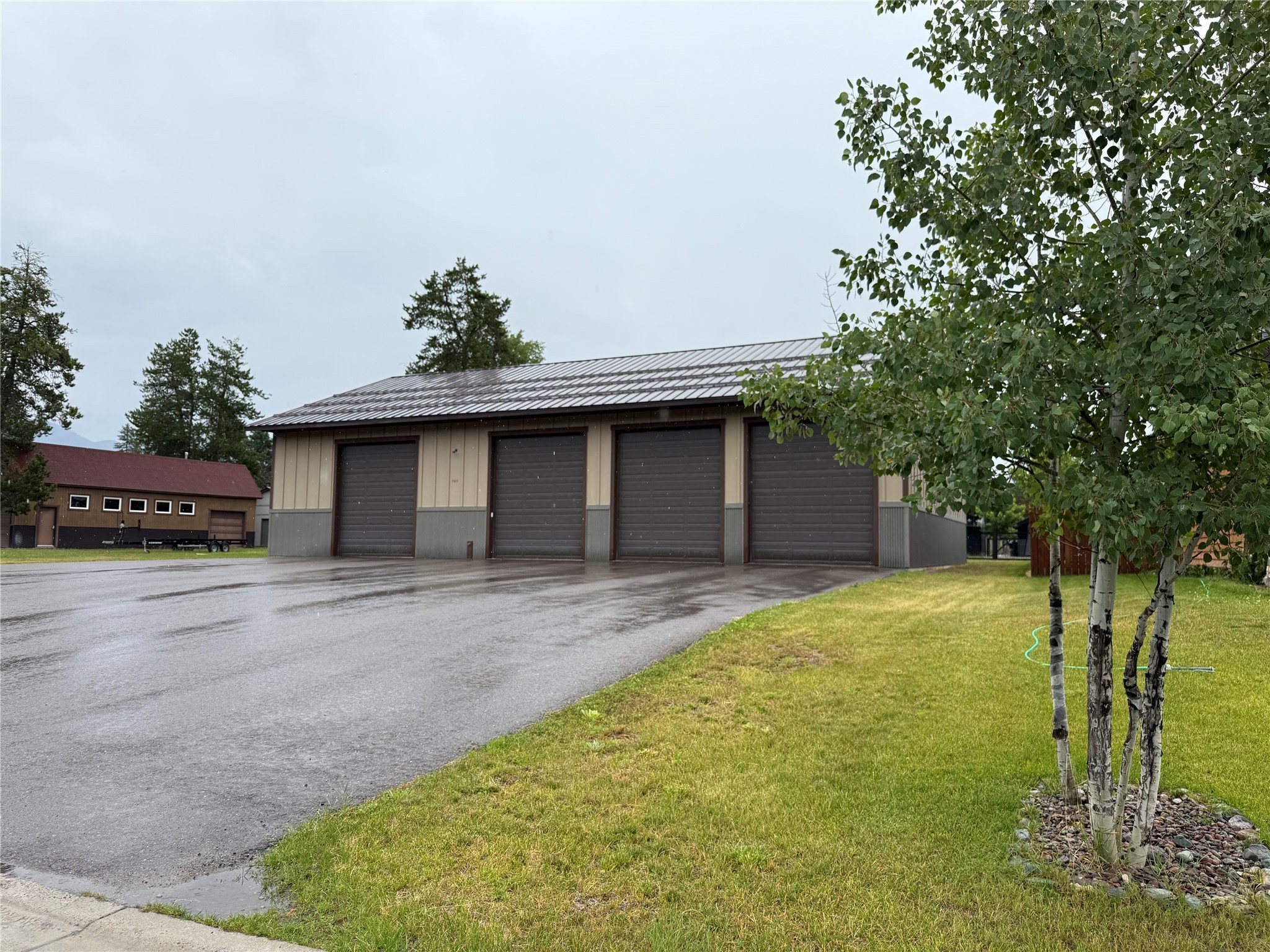 789 Salmon Run Property Photo 1