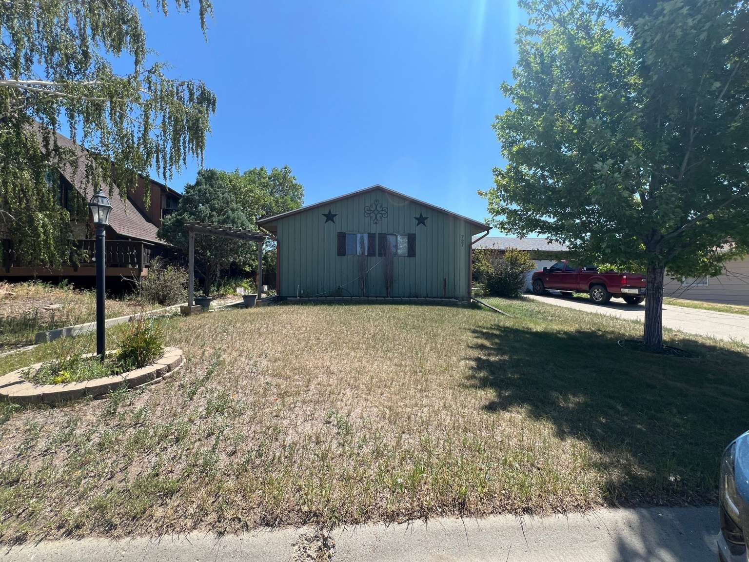 727 Windham Square