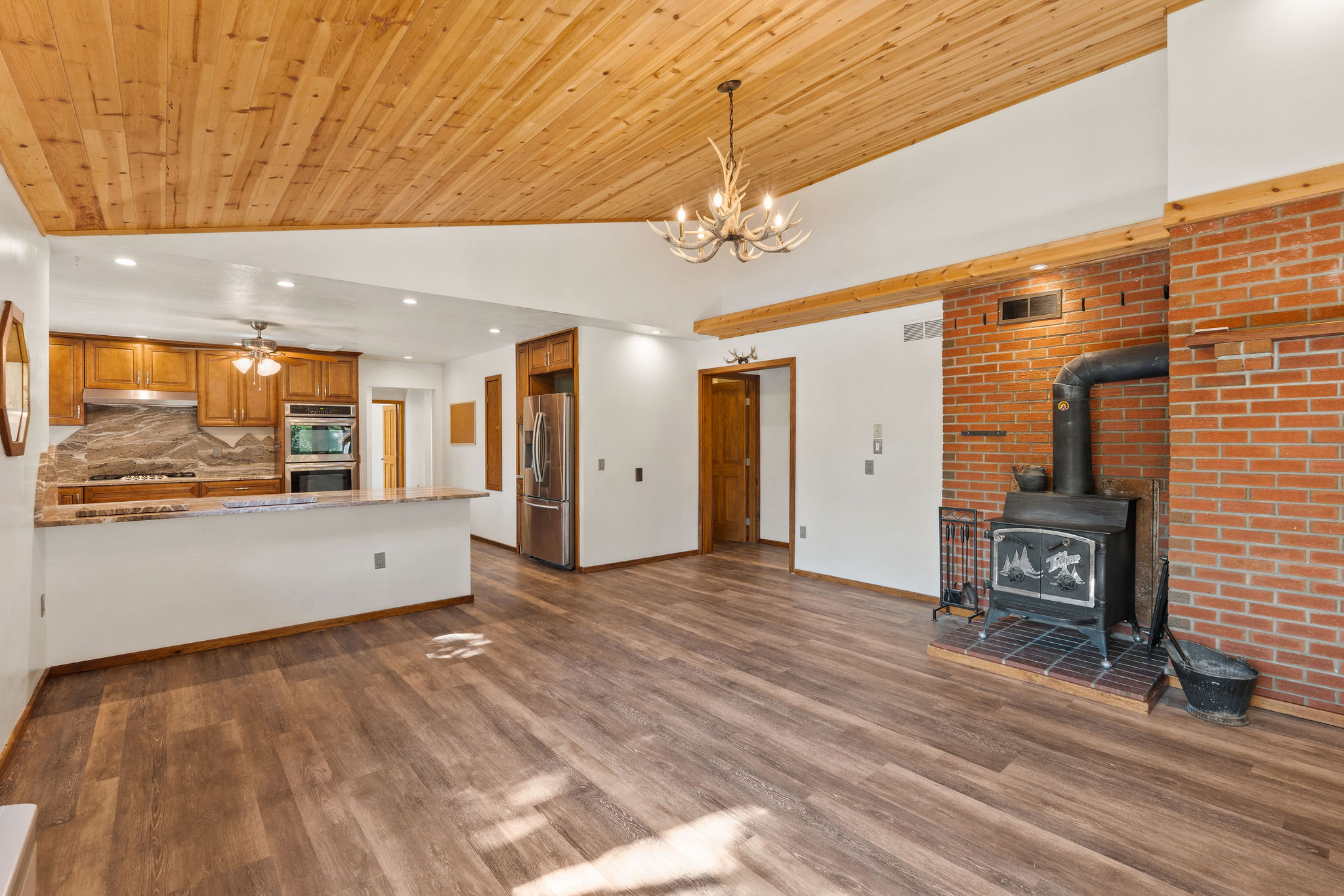 890 Mccaffery Road Property Photo 13