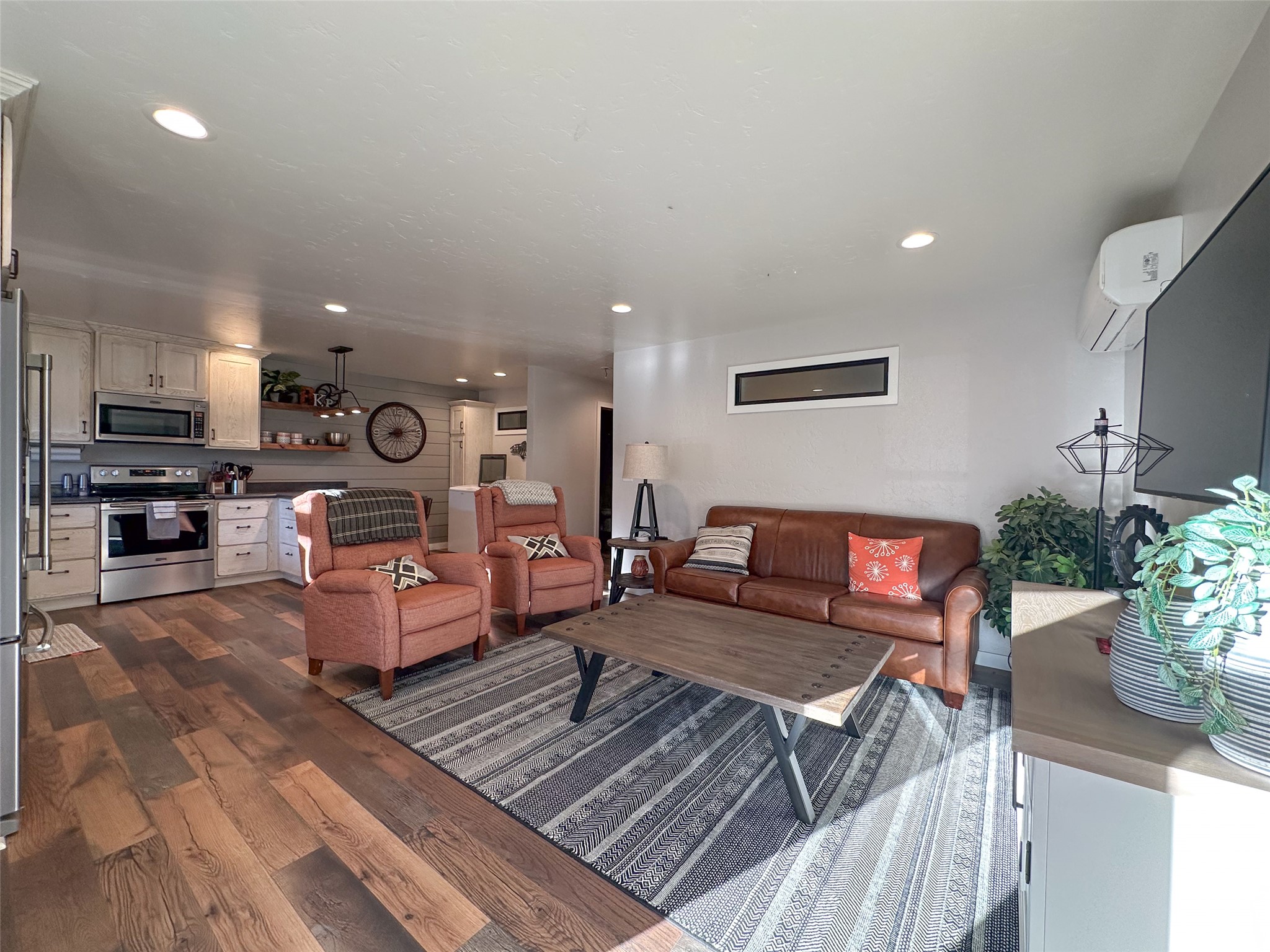 3 Bob's Way Property Photo 15