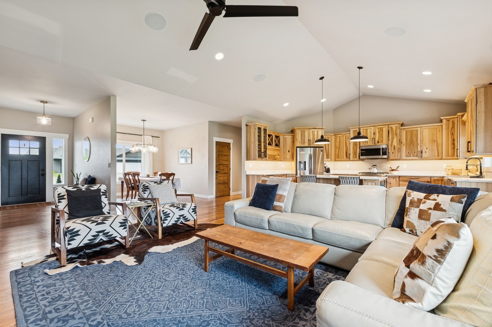 123 Country View Trail Property Photo 10