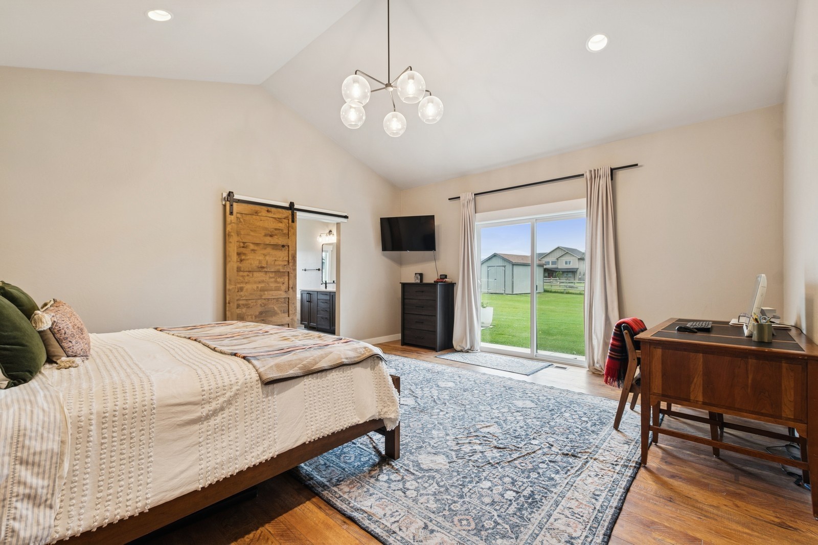 123 Country View Trail Property Photo 34