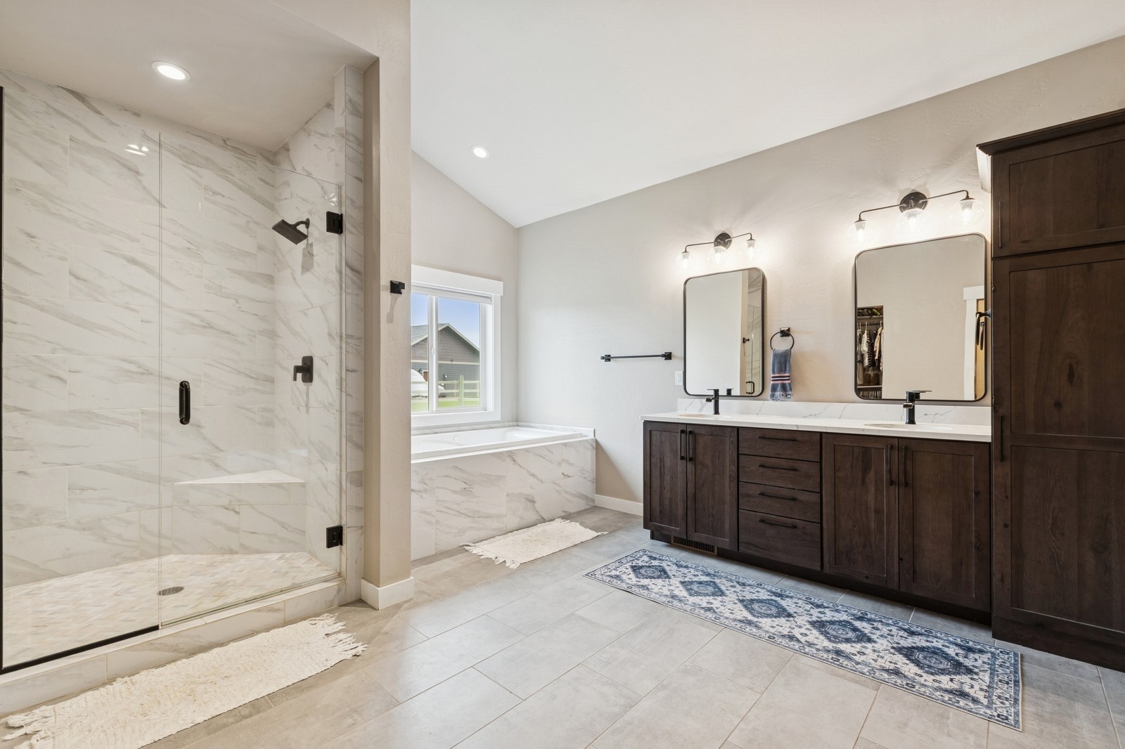 123 Country View Trail Property Photo 37