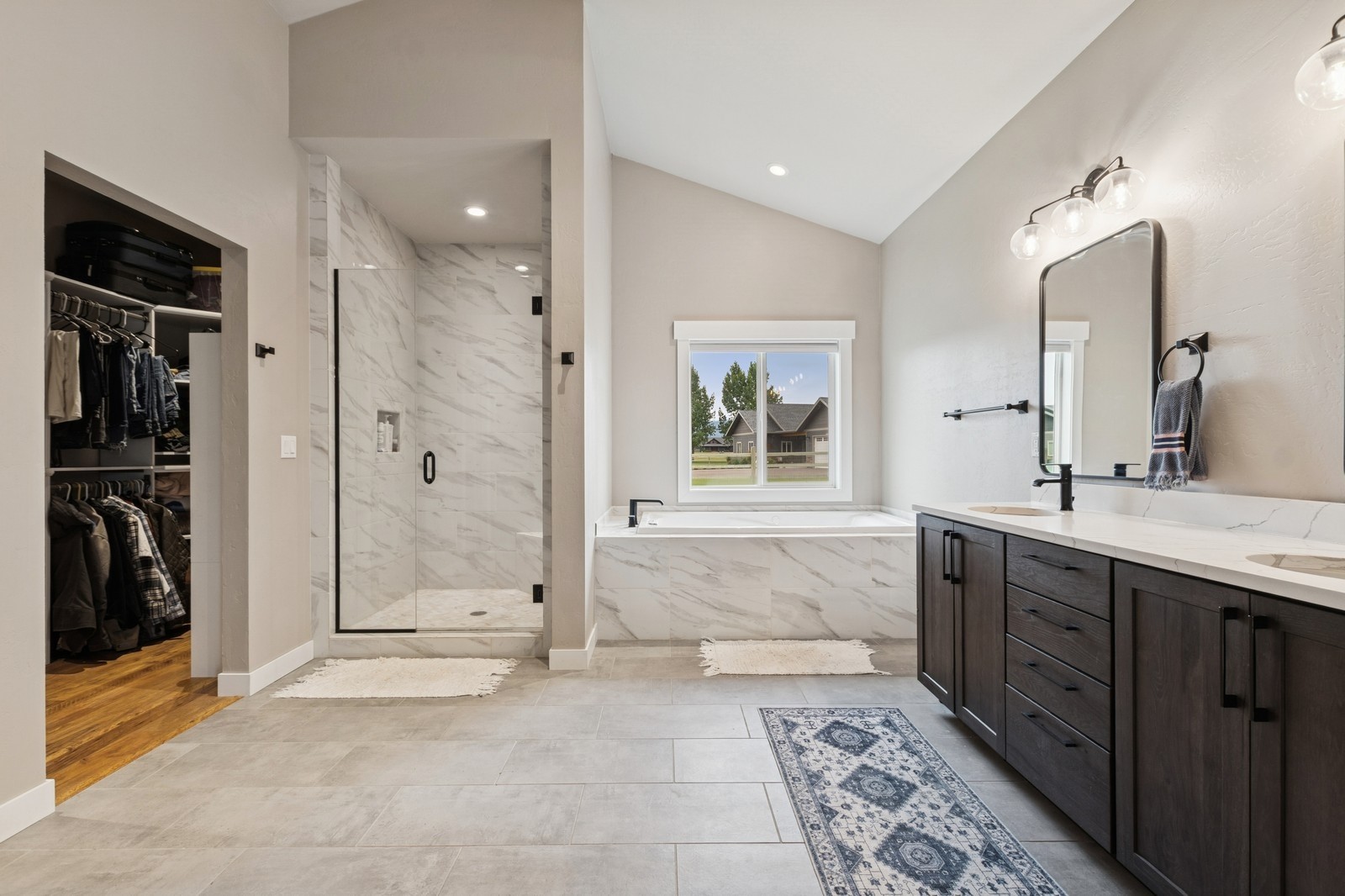 123 Country View Trail Property Photo 38