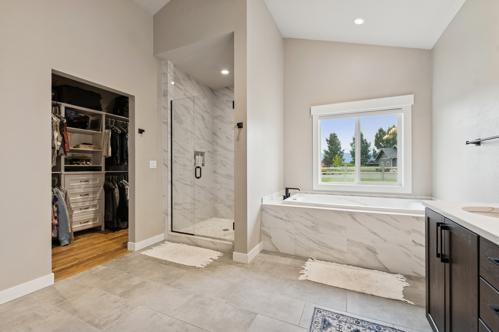 123 Country View Trail Property Photo 40