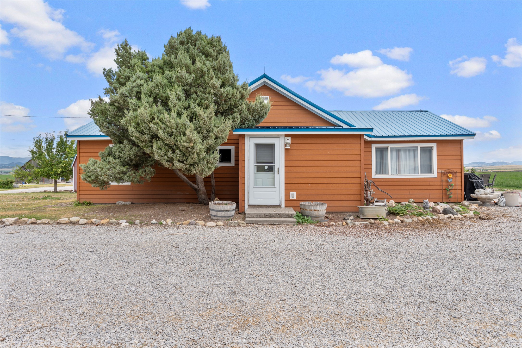 30 Riley Road Property Photo 2