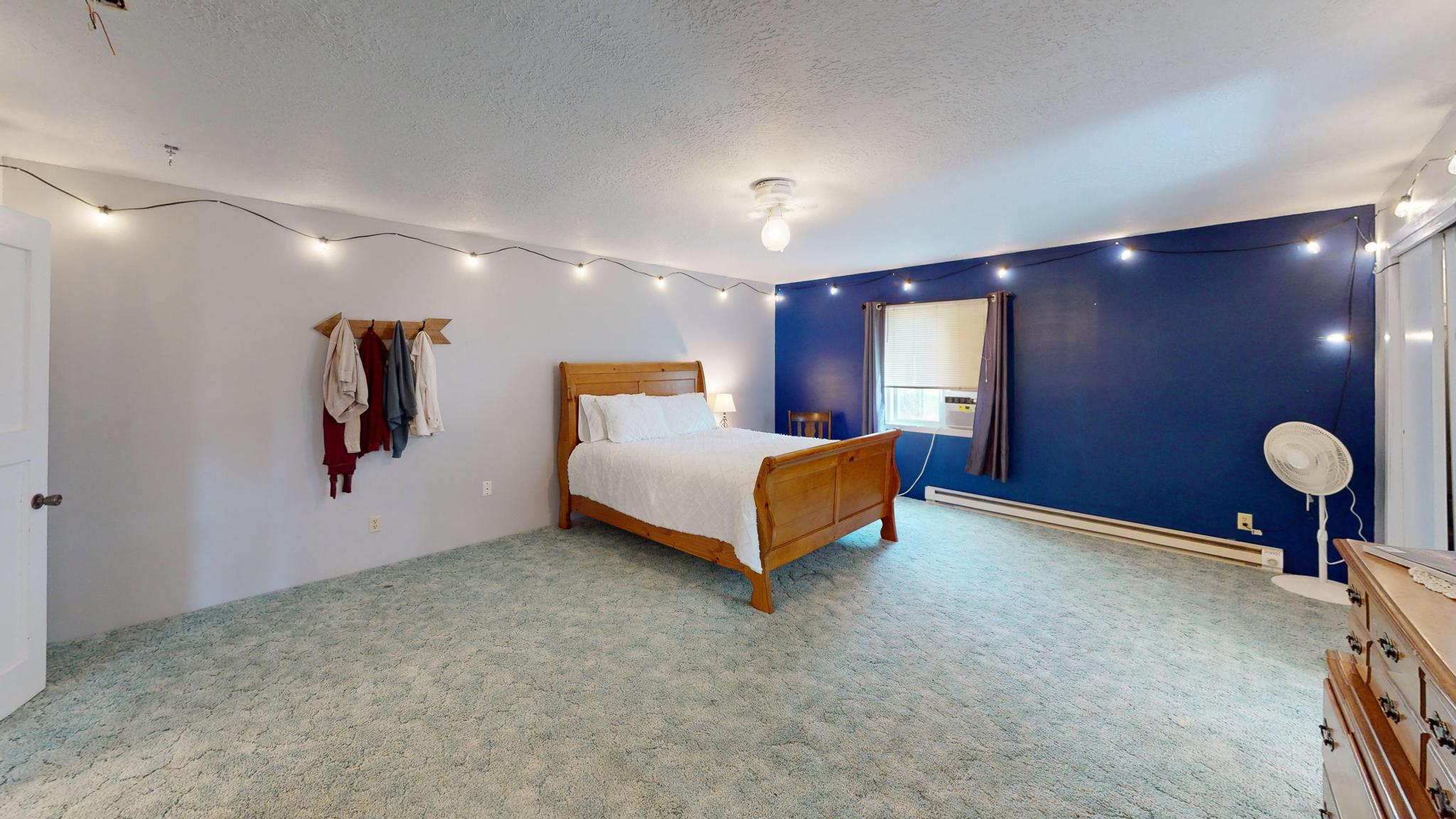 228 4th Avenue Se Property Photo 14