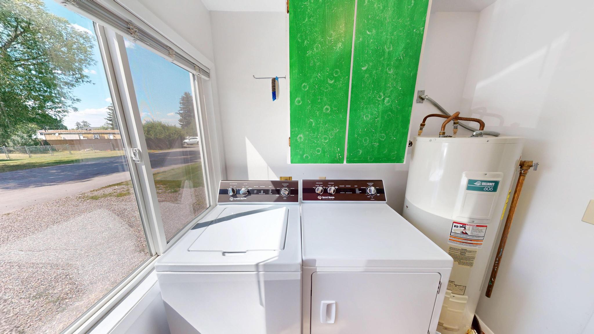 228 4th Avenue Se Property Photo 27