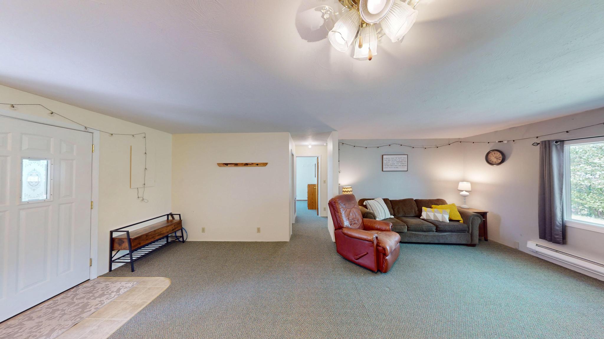 228 4th Avenue Se Property Photo 28