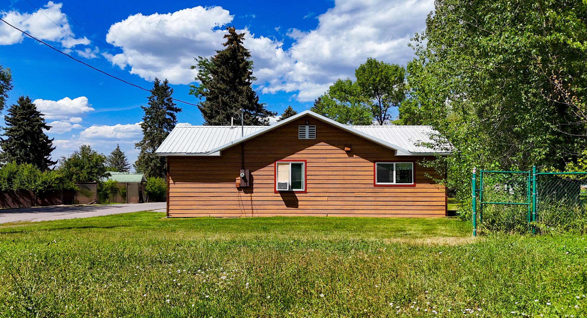 228 4th Avenue Se Property Photo 35