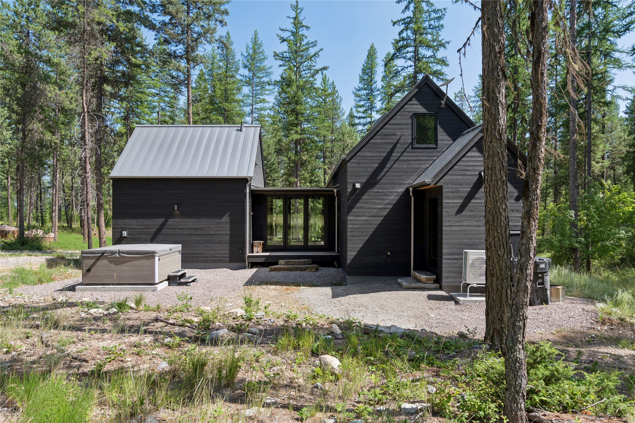 780 Leksand Trail Property Photo
