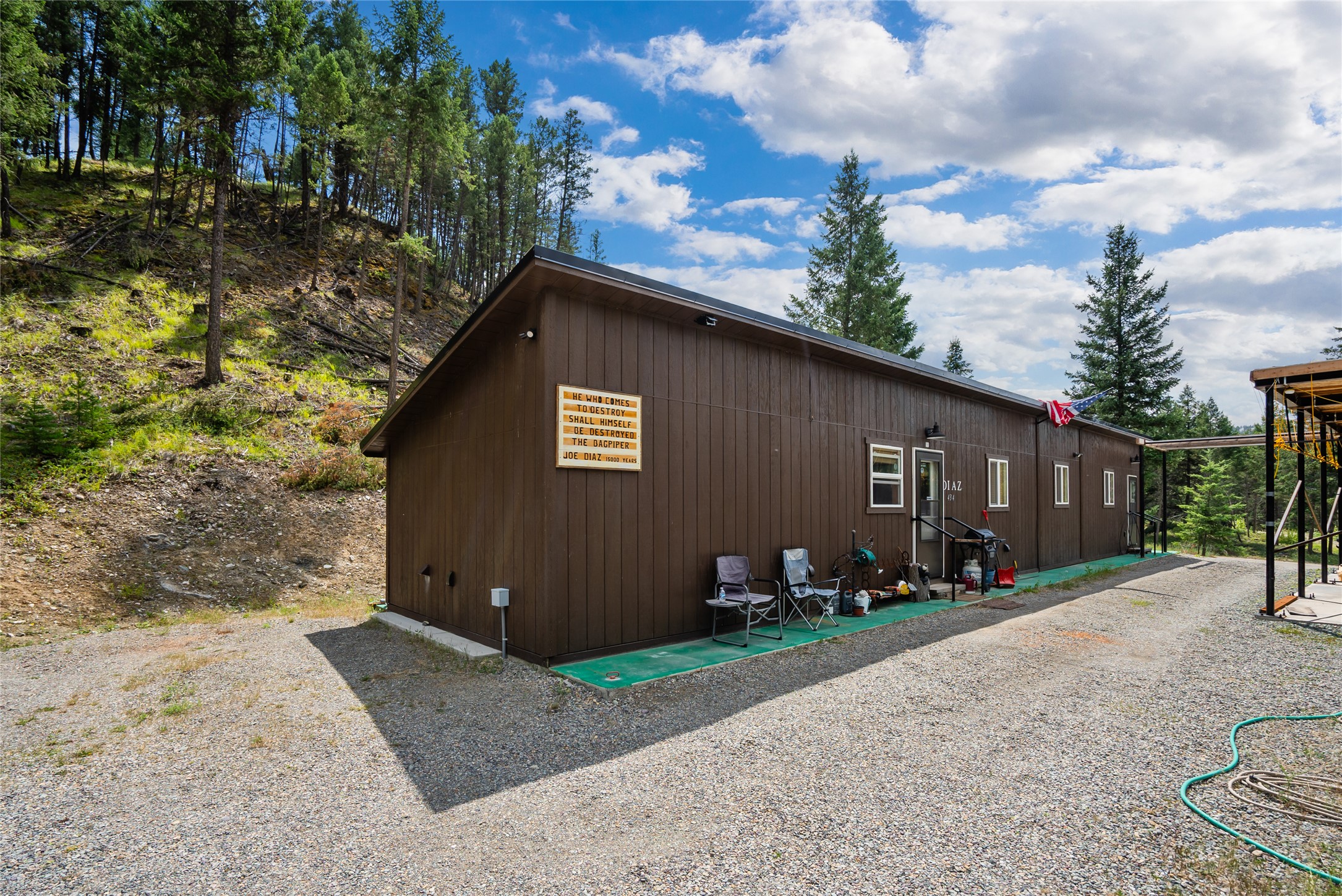 434 Kettlehorn Drive N Property Photo 1
