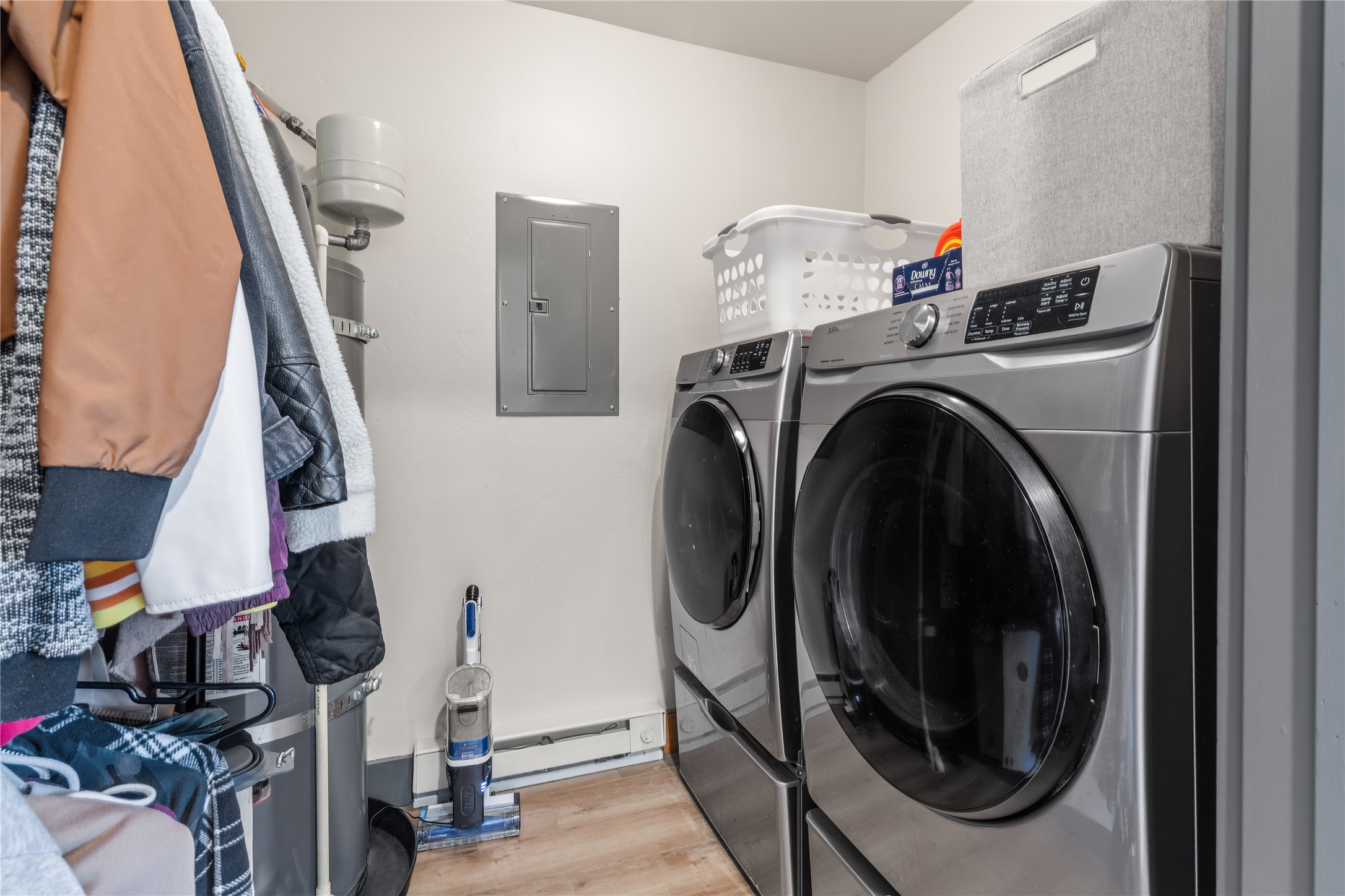 1245 Waverly Street 205 Property Photo 15