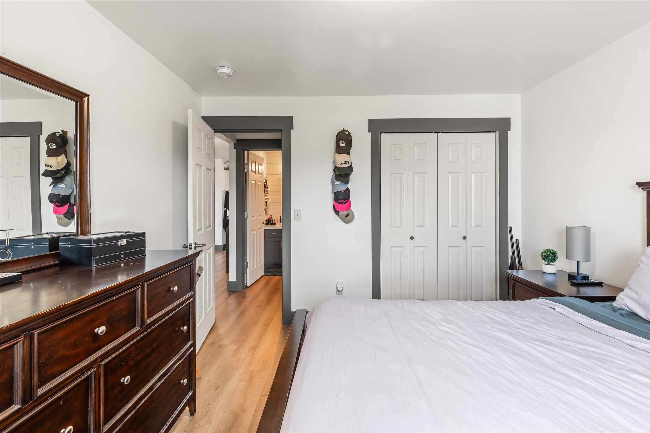 1245 Waverly Street 205 Property Photo 21