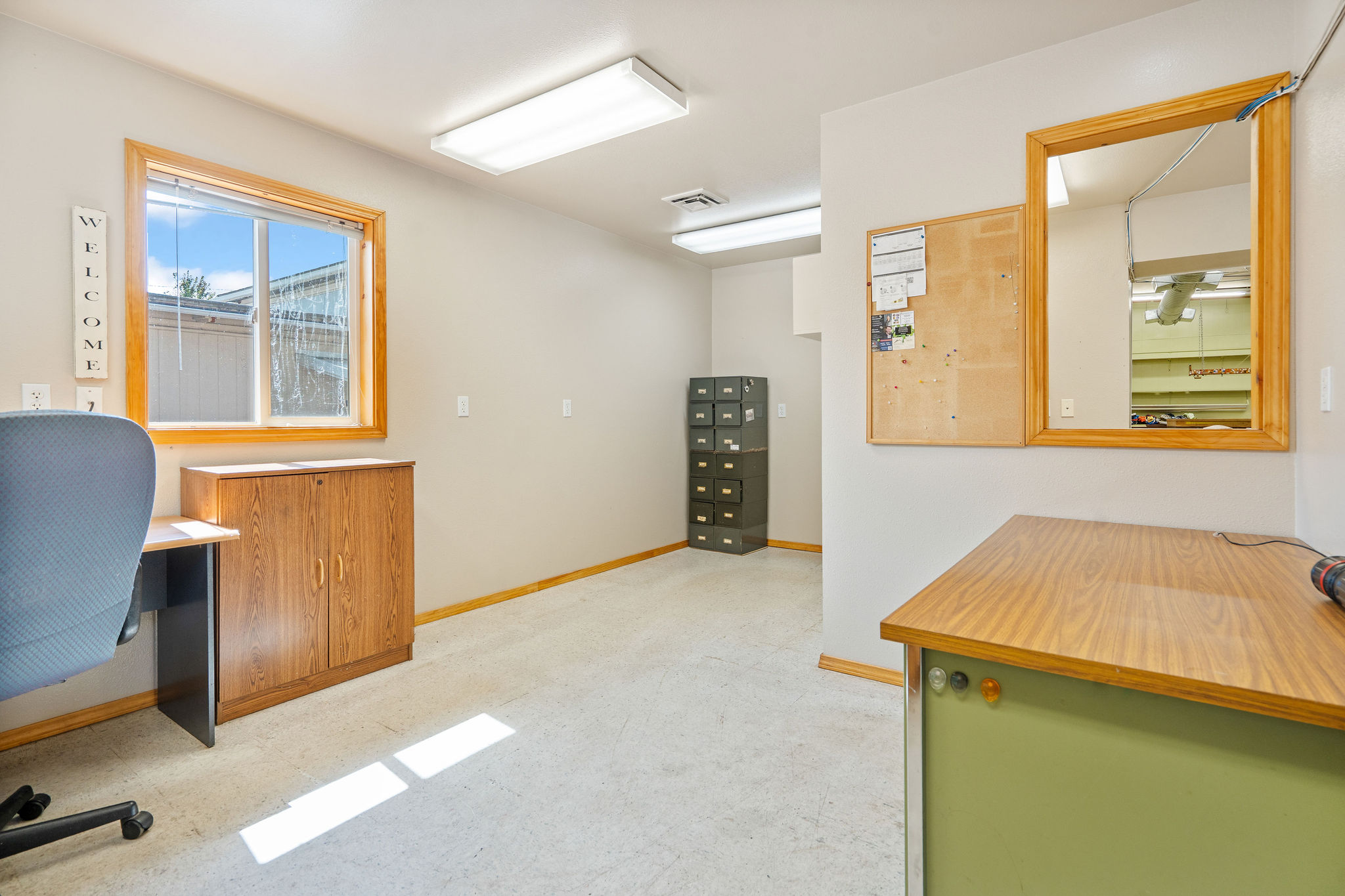 647 6th Avenue E Property Photo 14