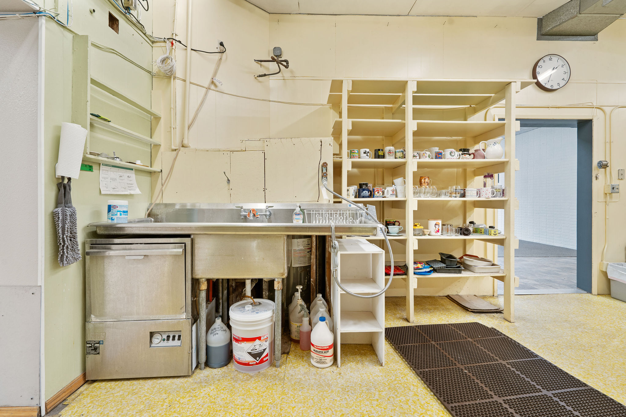 647 6th Avenue E Property Photo 25