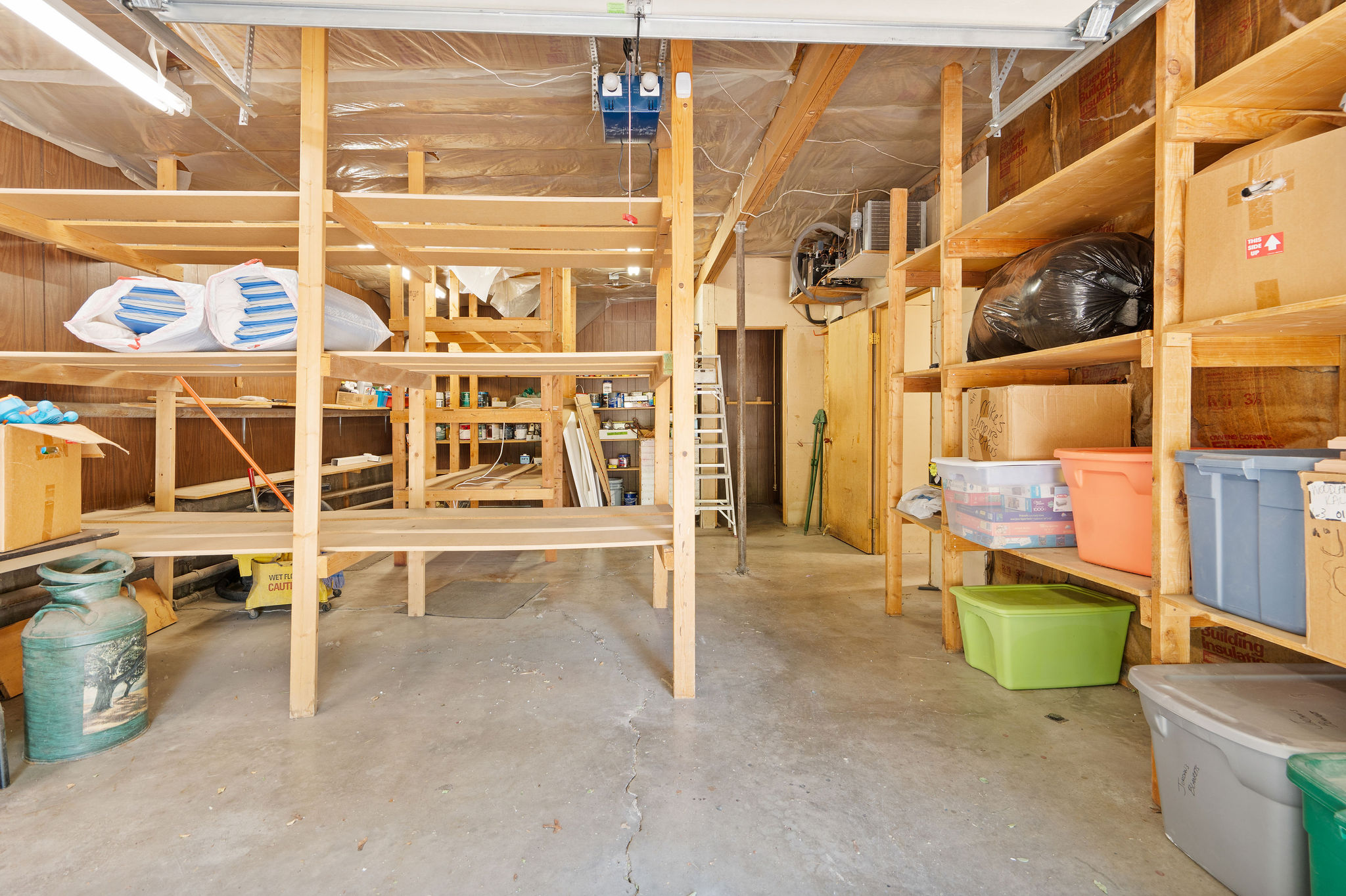 647 6th Avenue E Property Photo 28