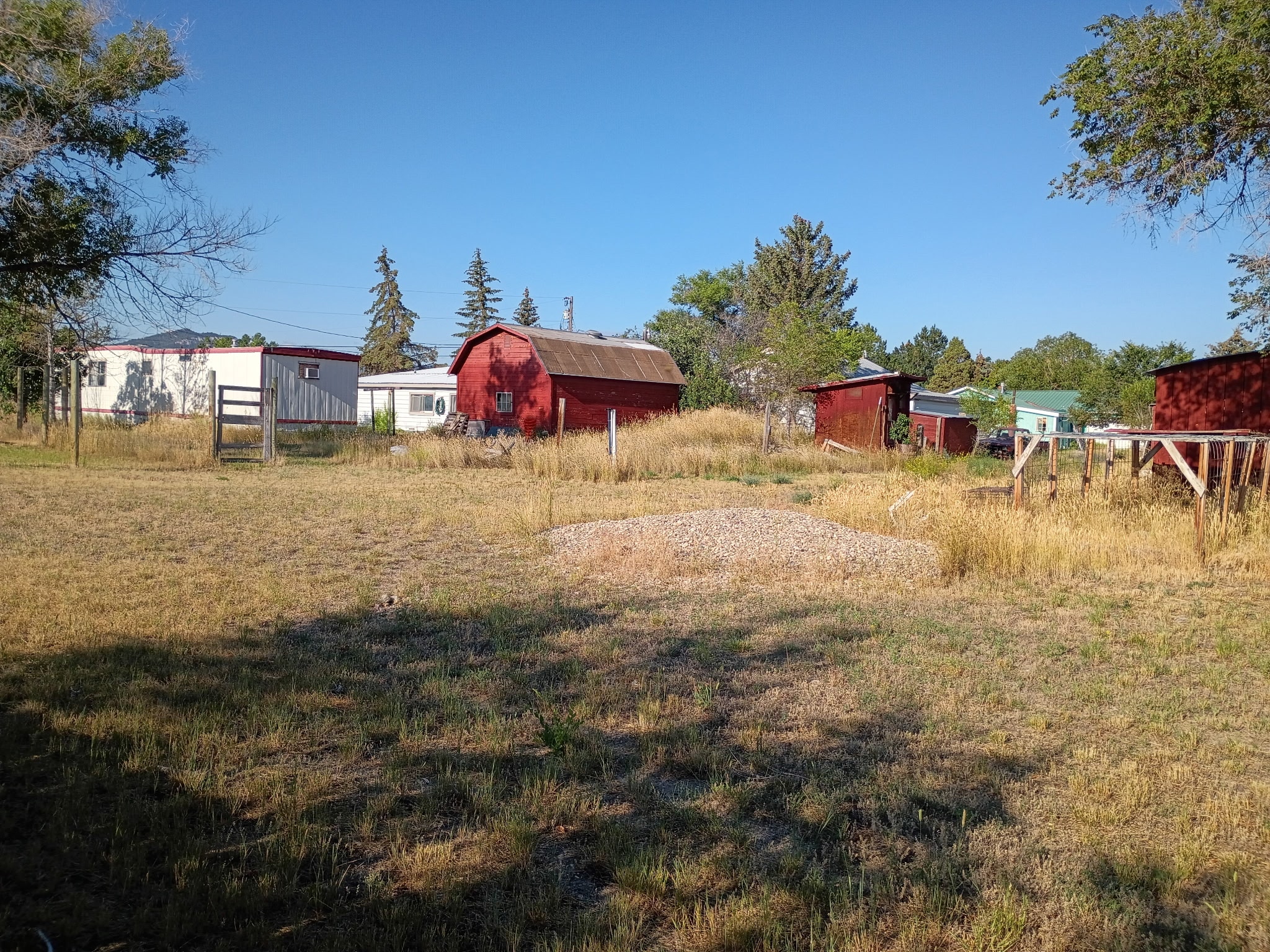 1412 Valley Speedway Road Property Photo 2