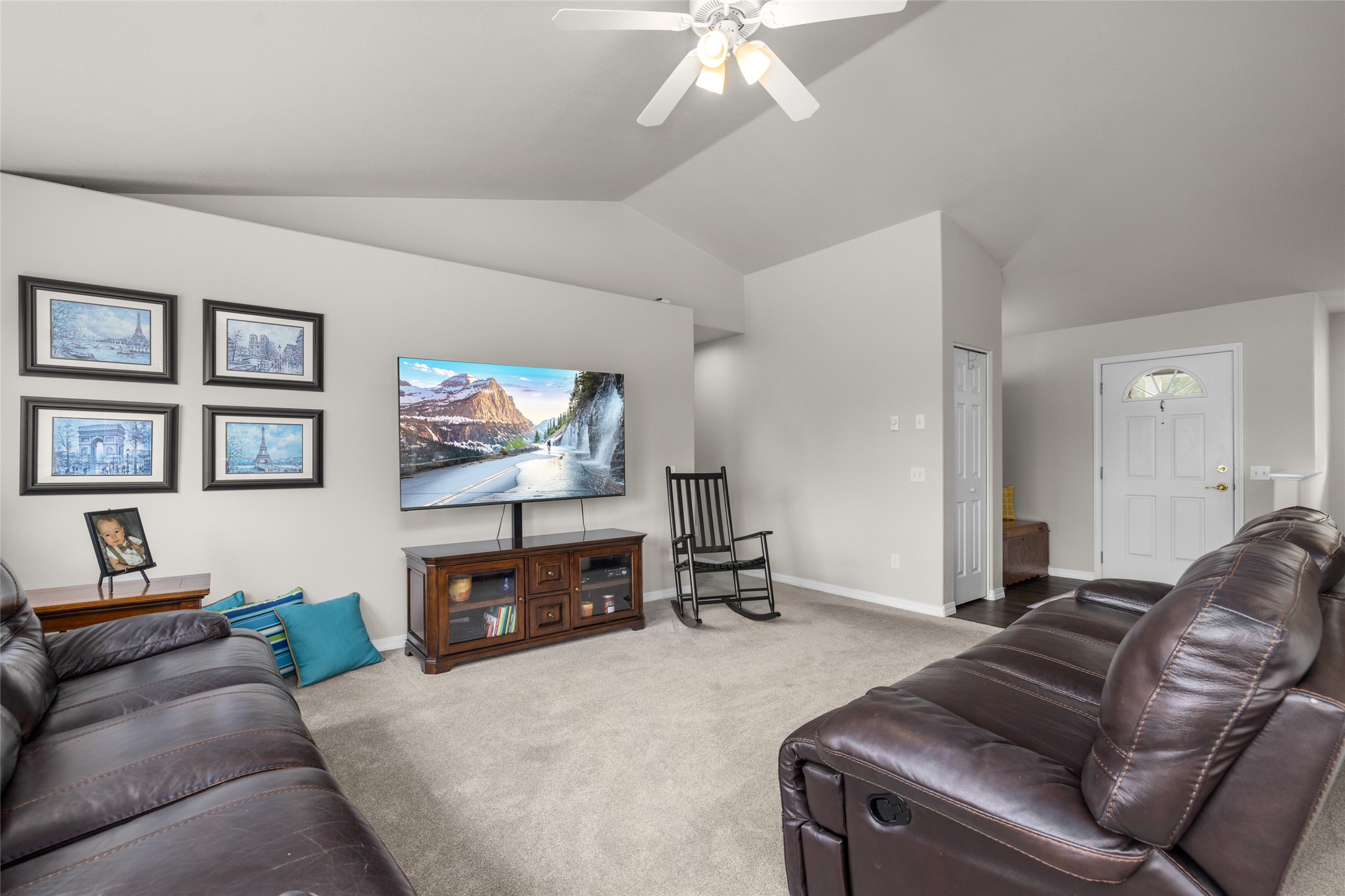 106 Rainbow Drive Property Photo 8