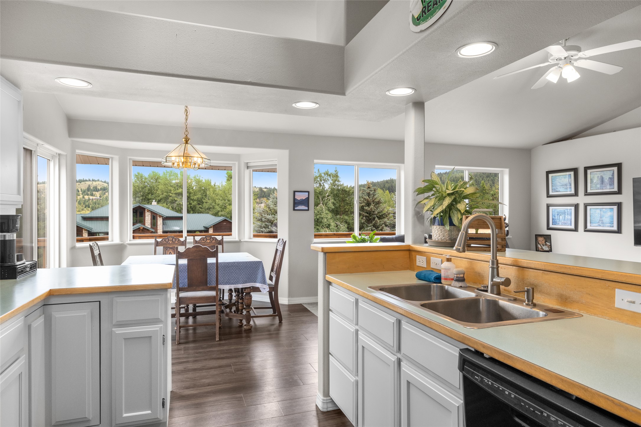 106 Rainbow Drive Property Photo 17