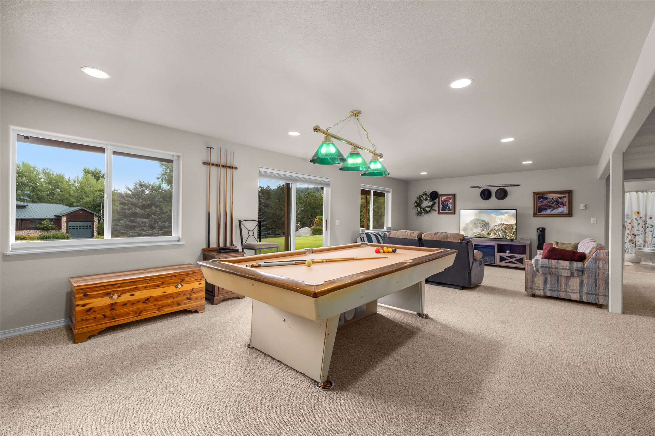 106 Rainbow Drive Property Photo 28