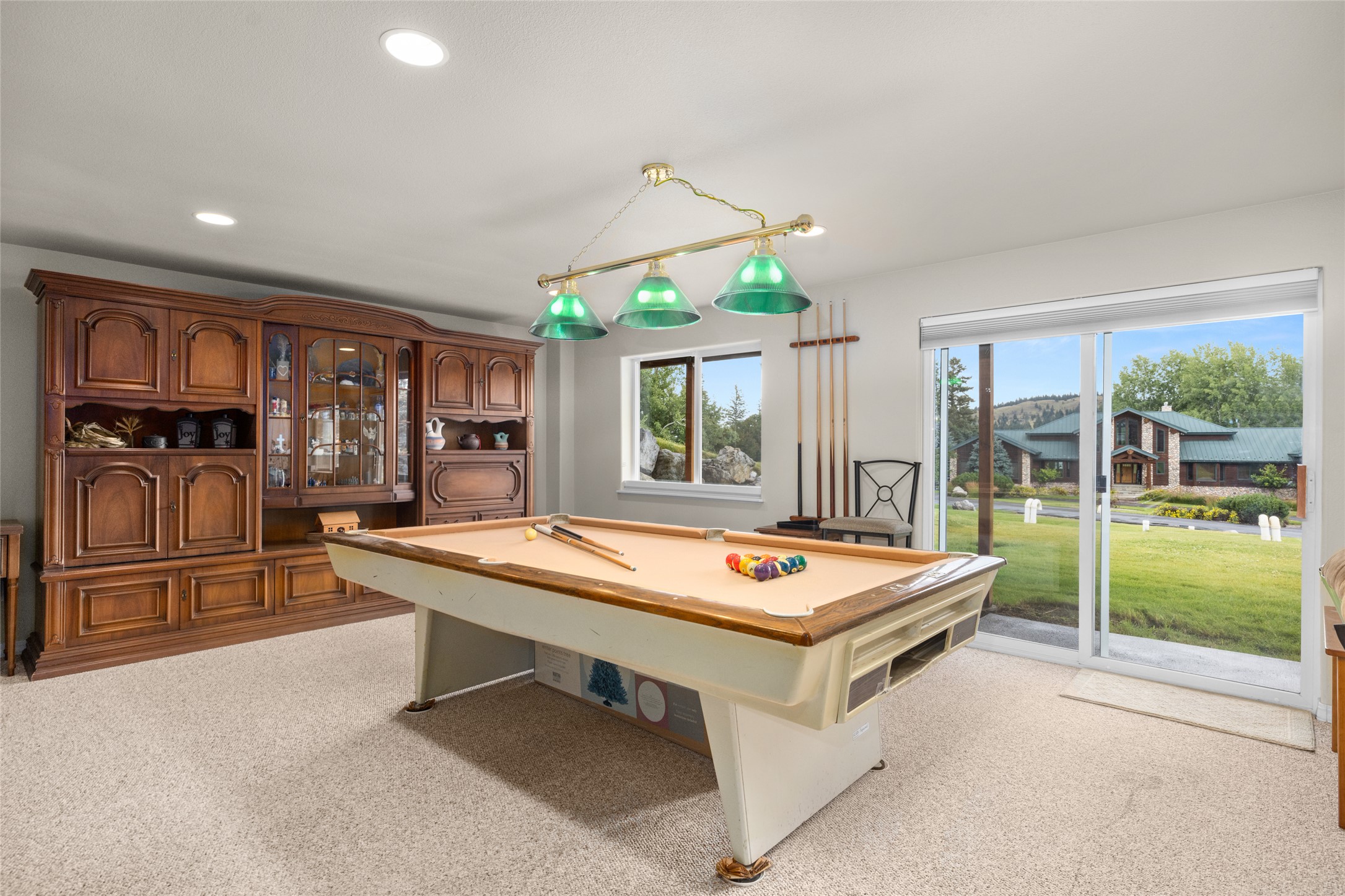 106 Rainbow Drive Property Photo 33