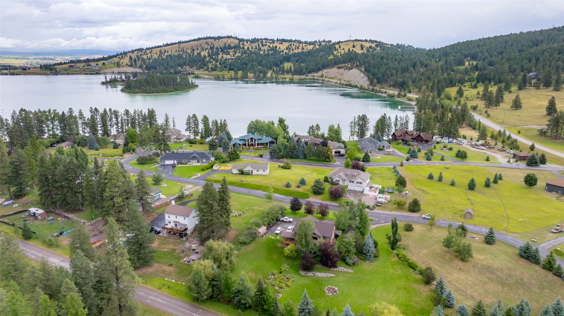 106 Rainbow Drive Property Photo 52