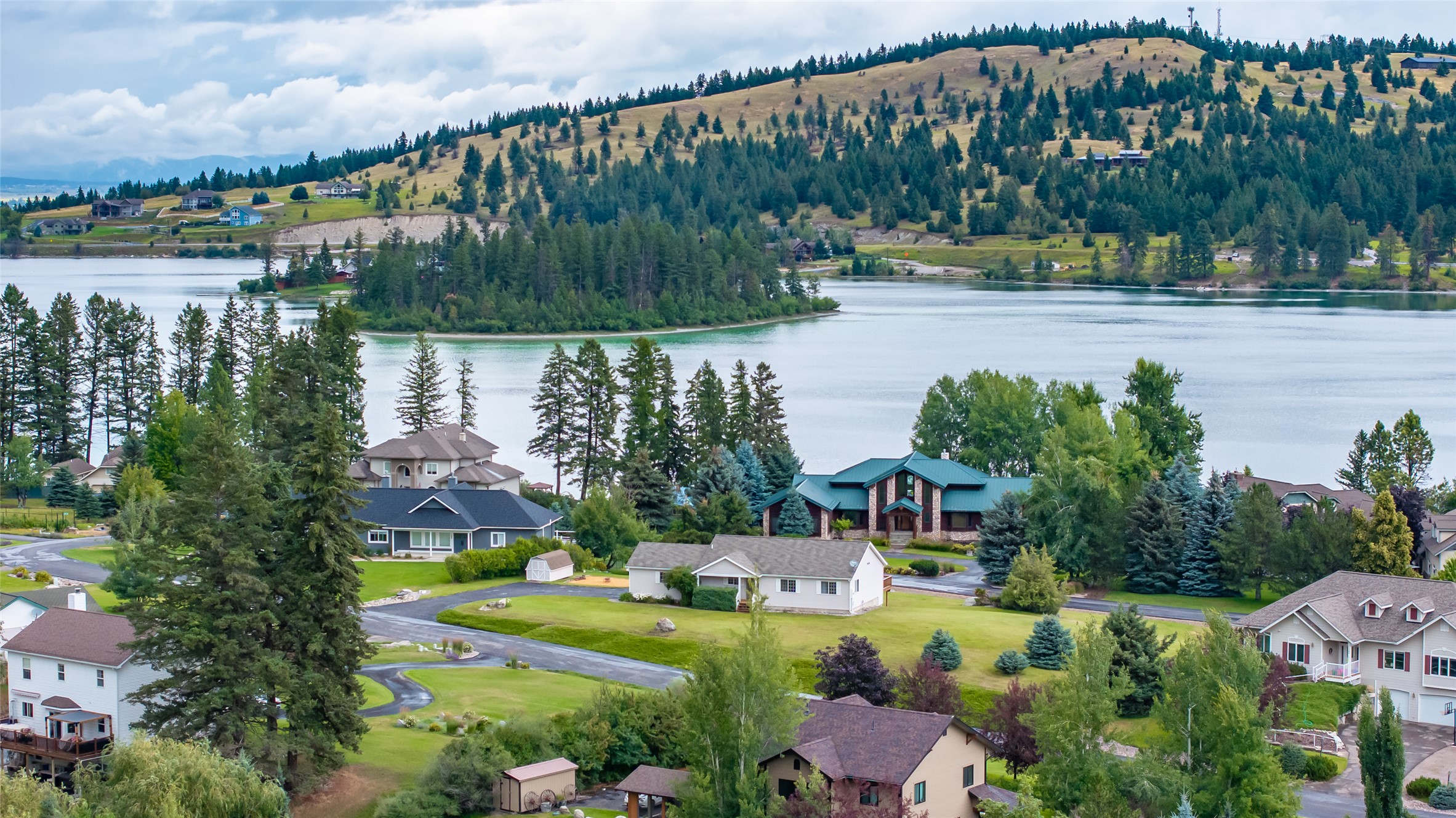 106 Rainbow Drive Property Photo 53