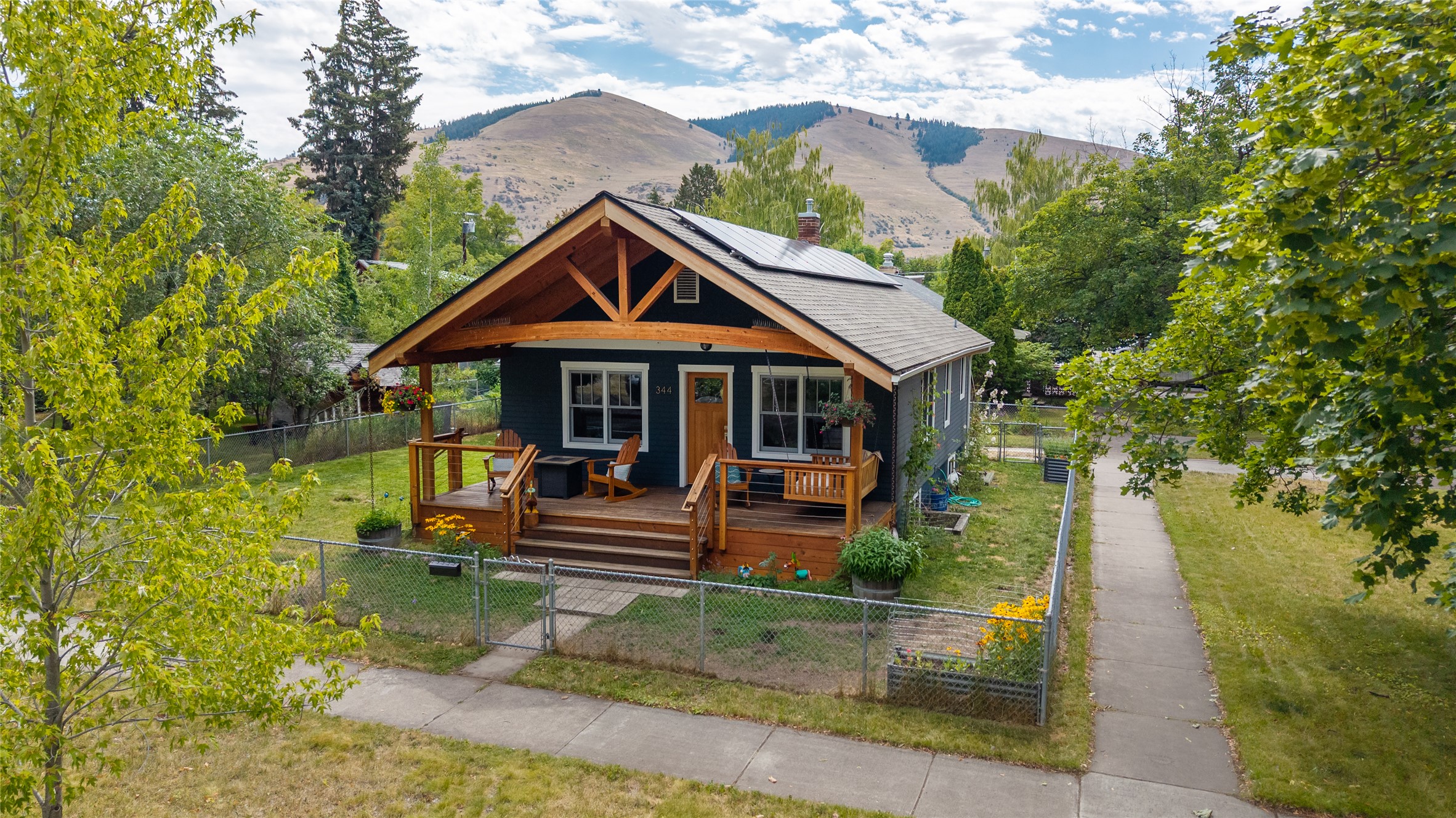 344 Plymouth Street Property Photo 1