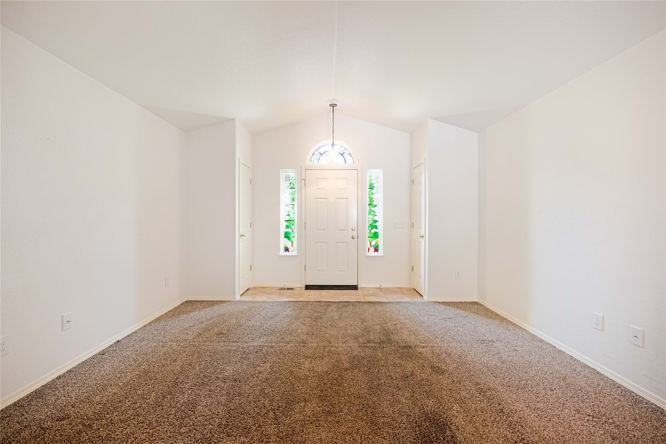 3846 Lexington Avenue Property Photo 2