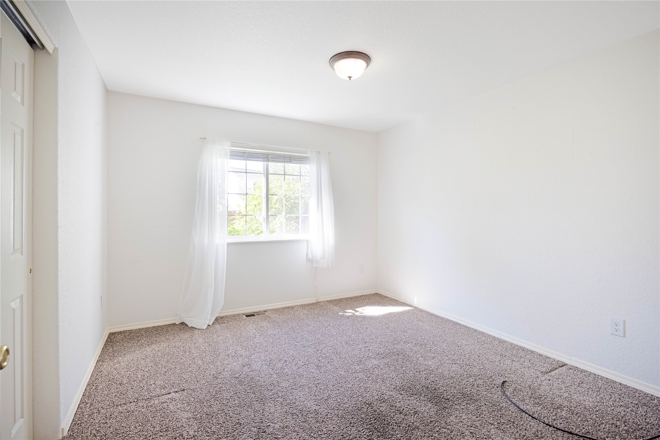 3846 Lexington Avenue Property Photo 15