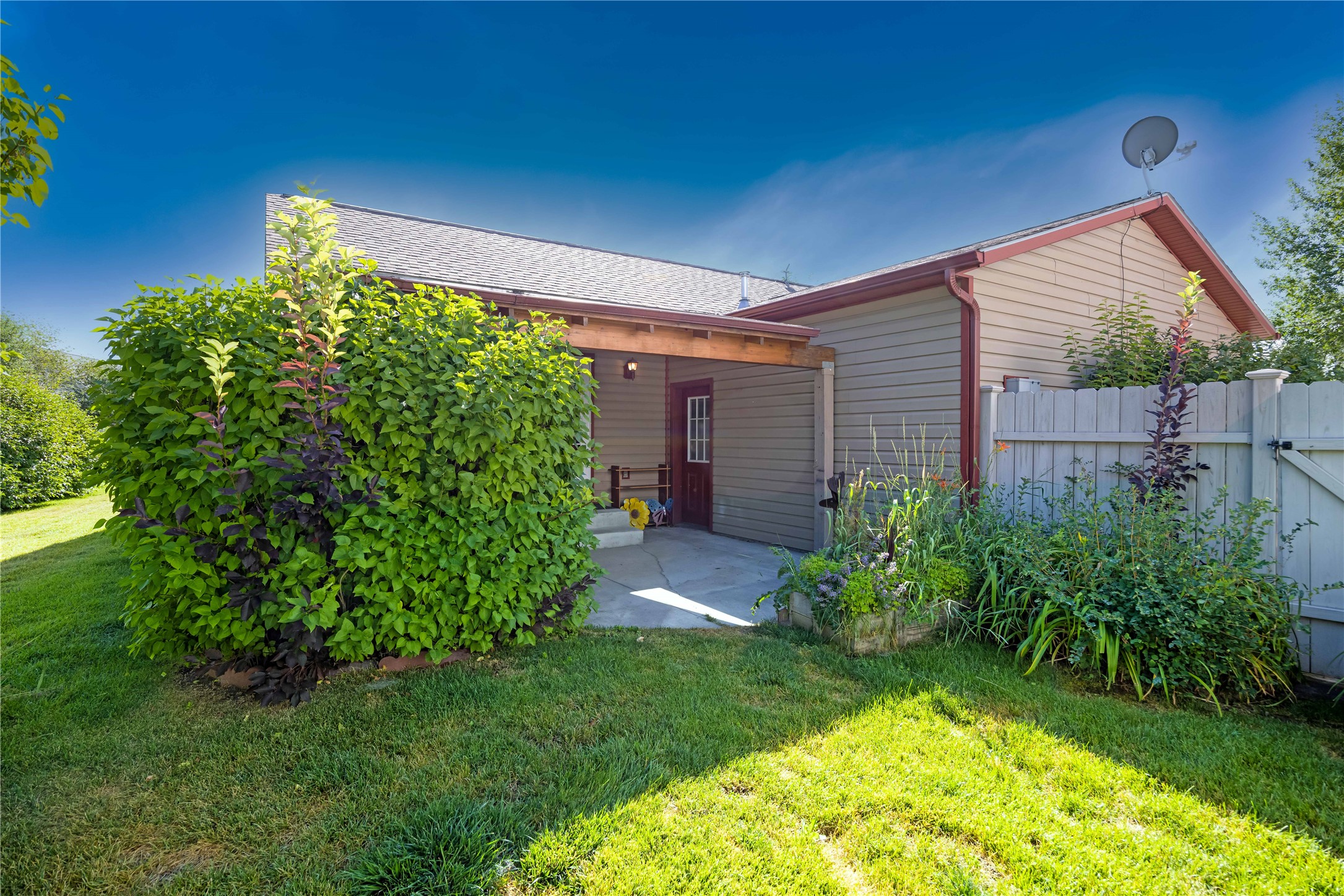 3846 Lexington Avenue Property Photo 20