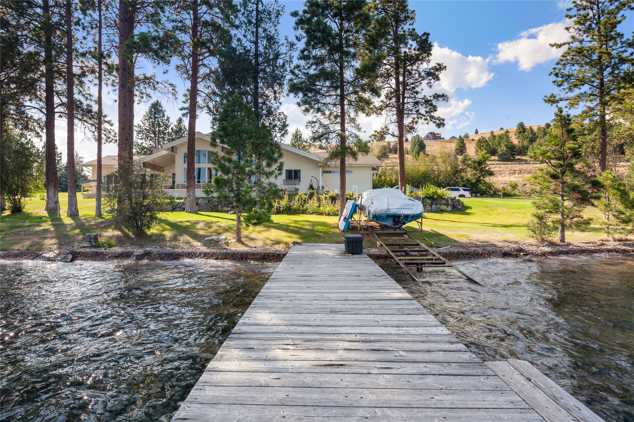 25802 Old Highway 93 Property Photo 11