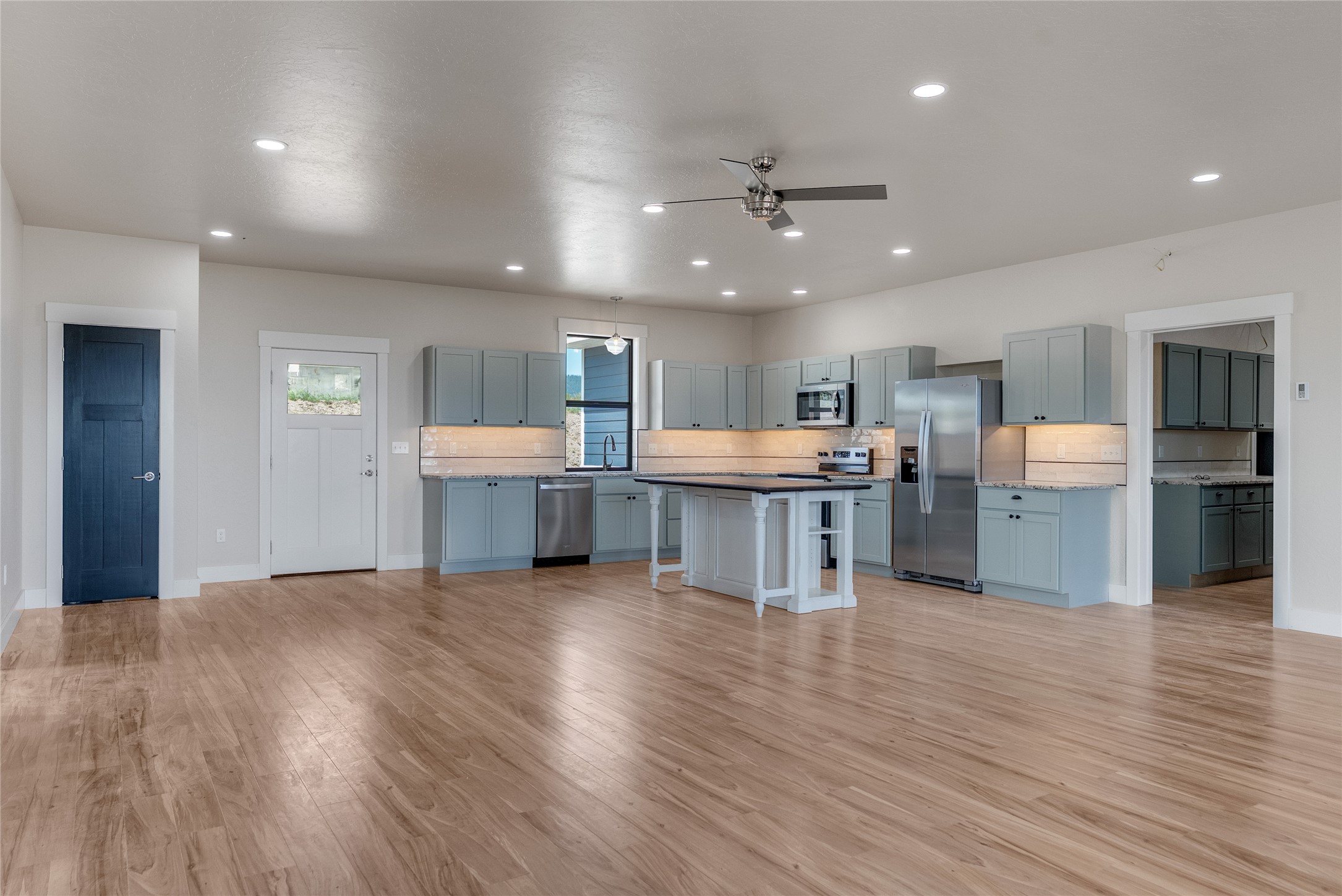 40106 Majestic Court Property Photo 11