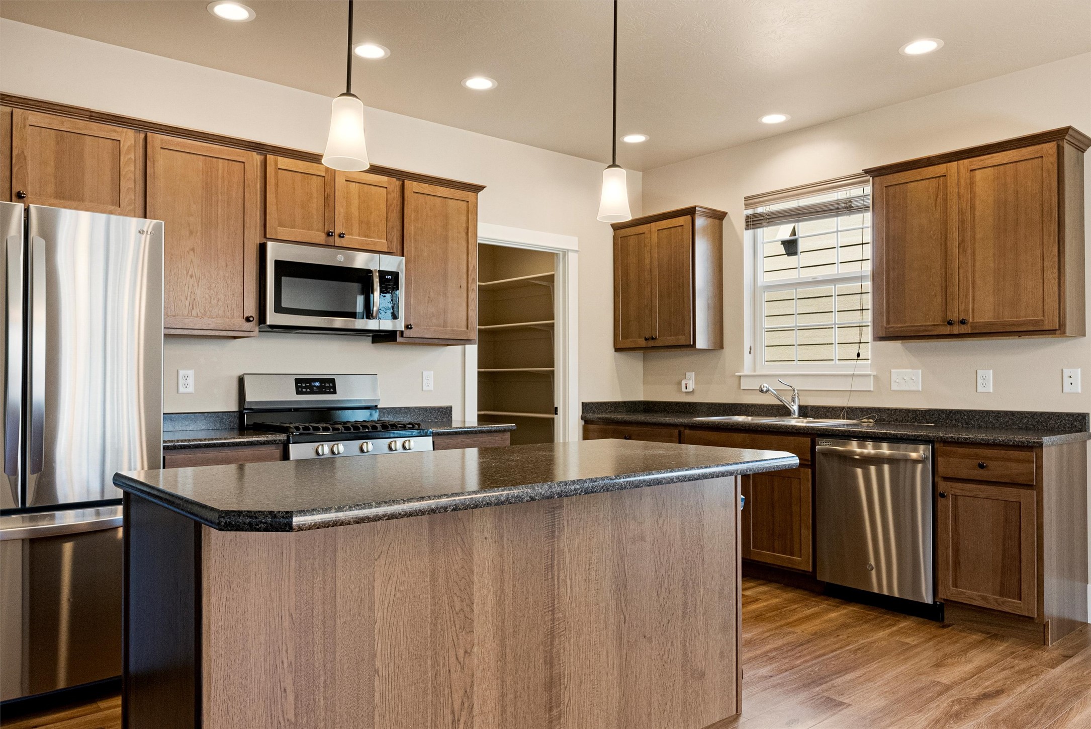 104 Wildrose Court Property Photo 10