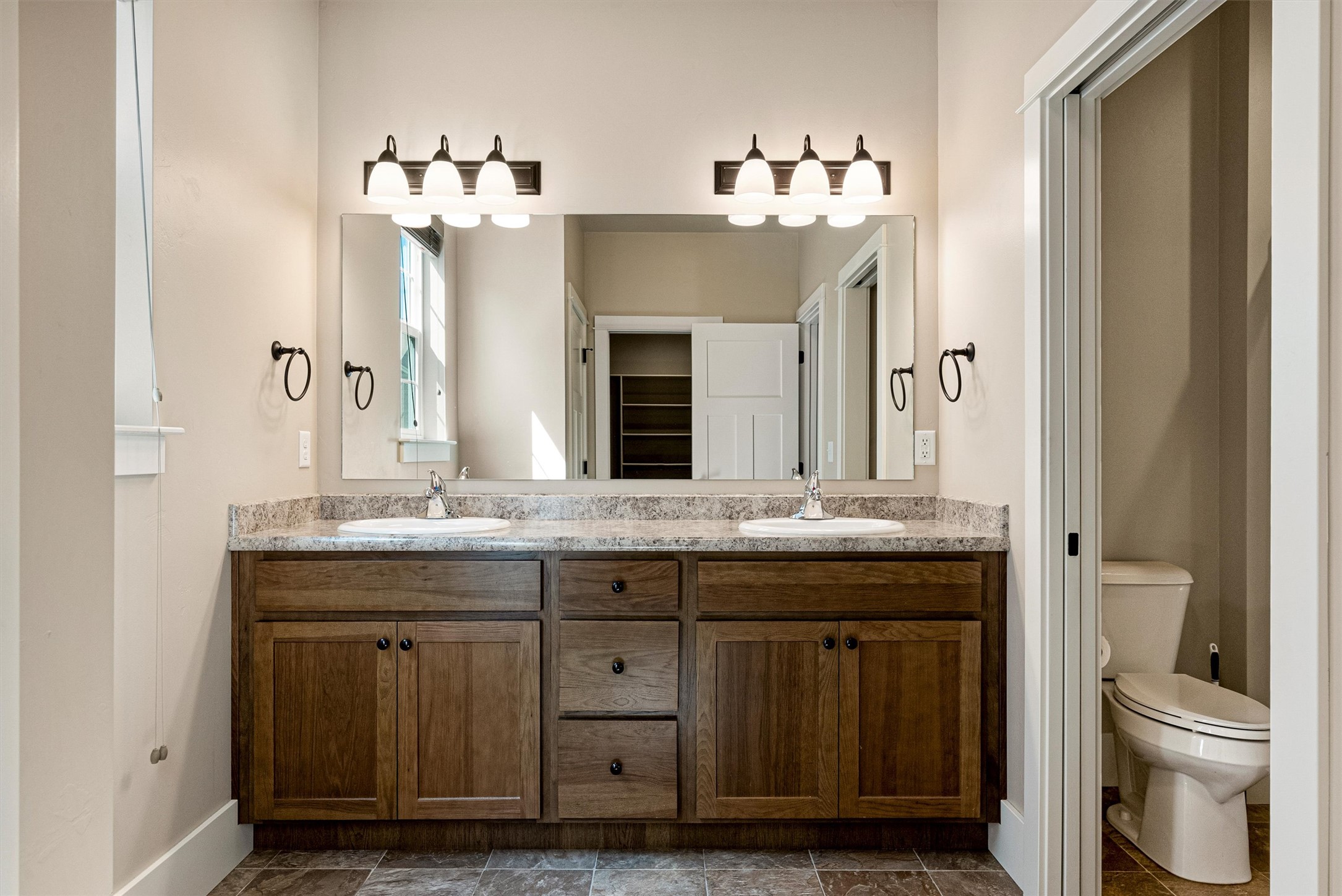 104 Wildrose Court Property Photo 18