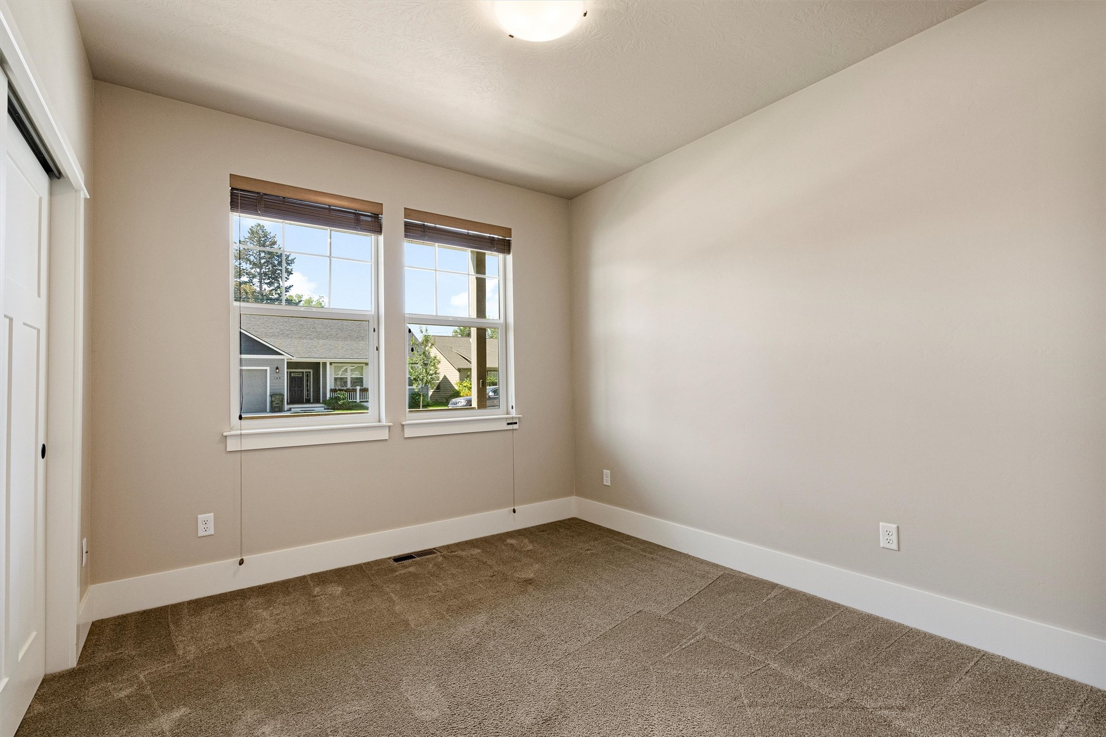 104 Wildrose Court Property Photo 21