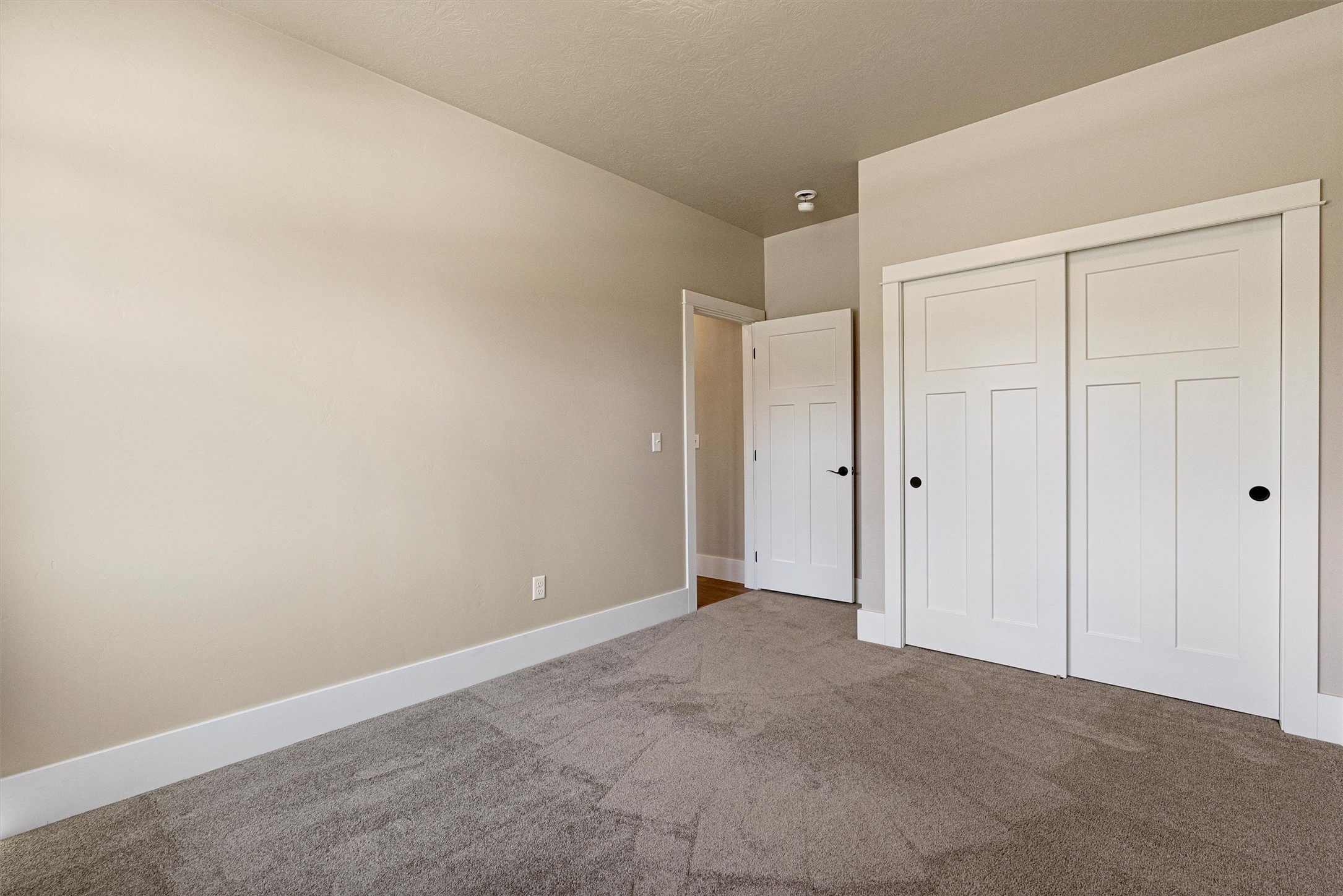 104 Wildrose Court Property Photo 24