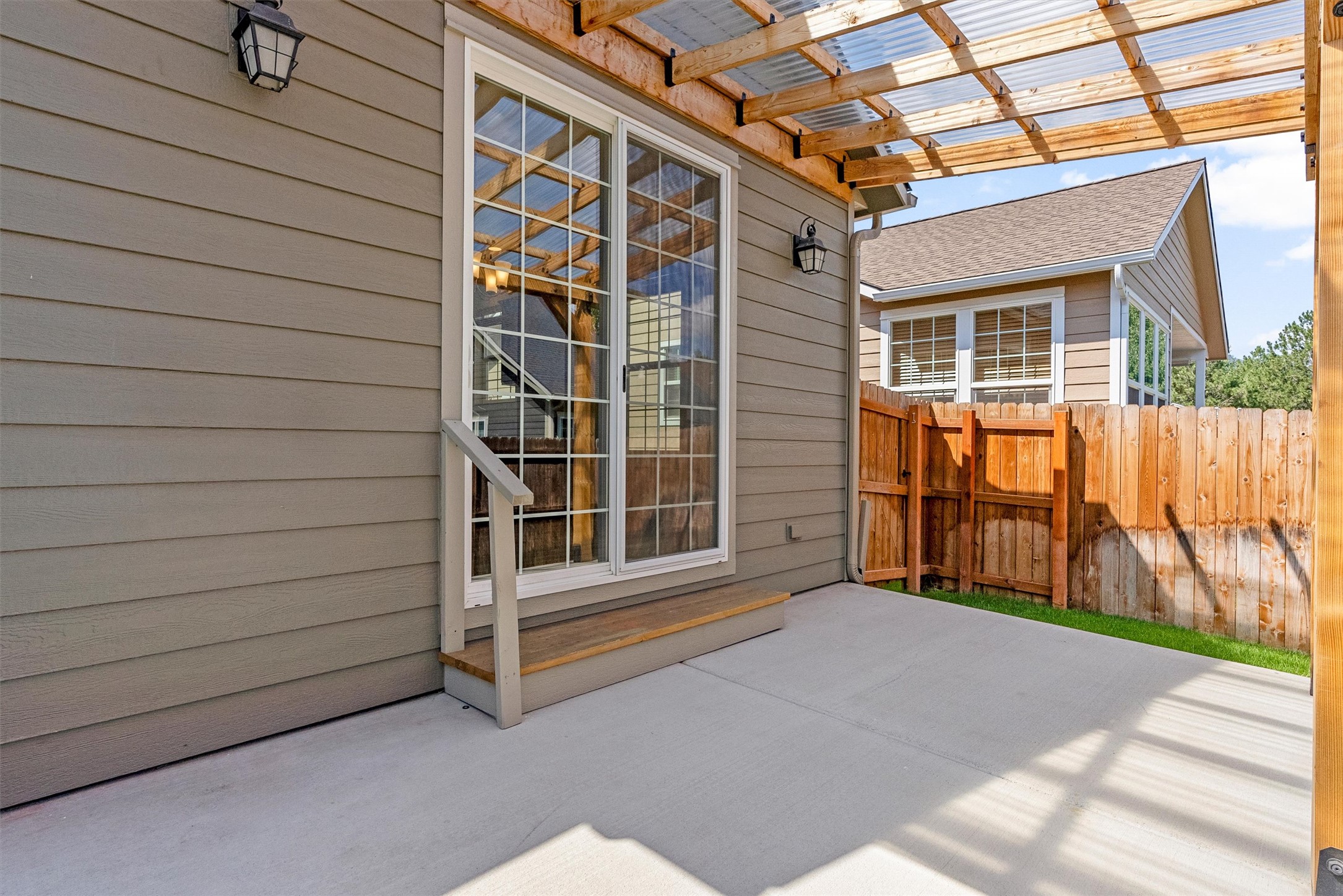 104 Wildrose Court Property Photo 32