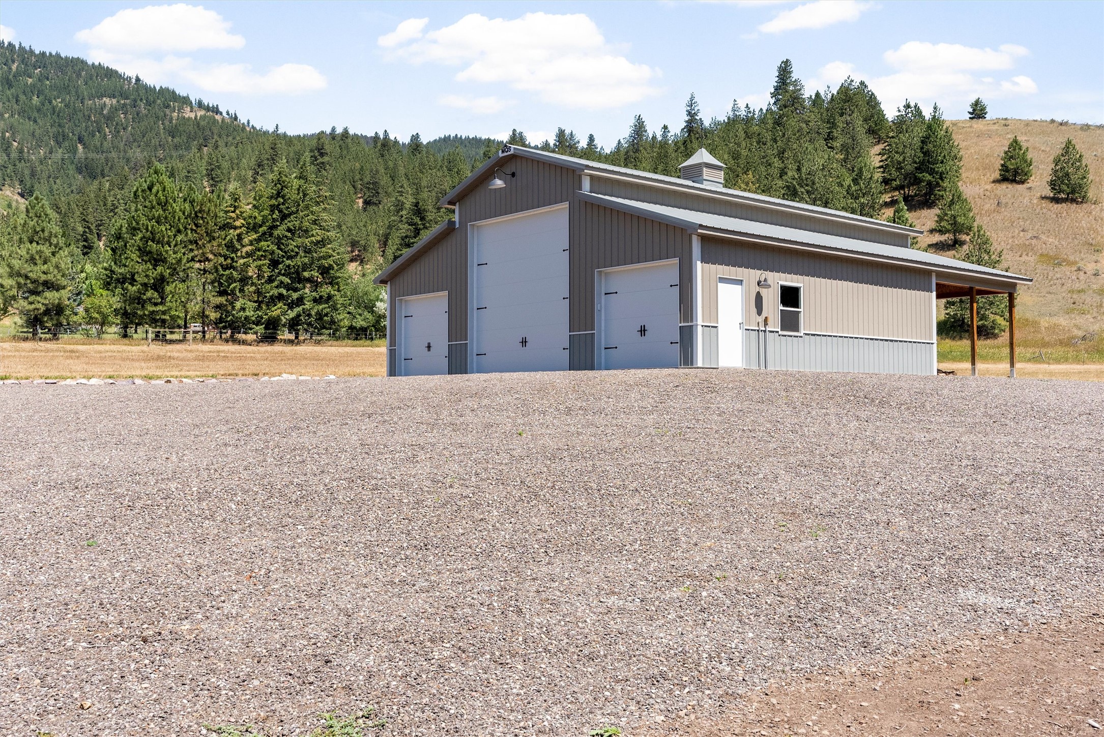 10365 Miller Creek Road Property Photo 6