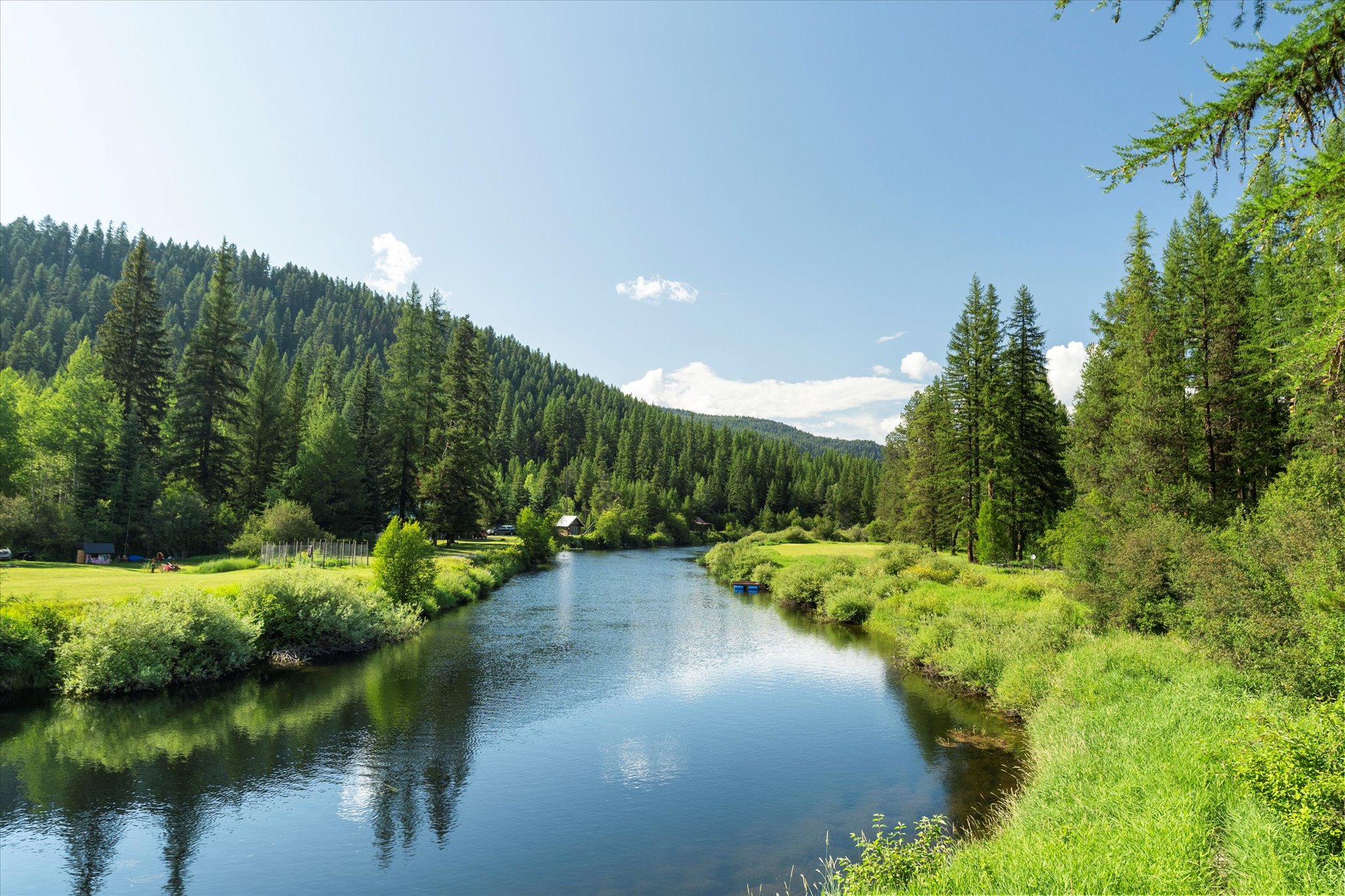 882 Tamarack Lane Property Photo 2