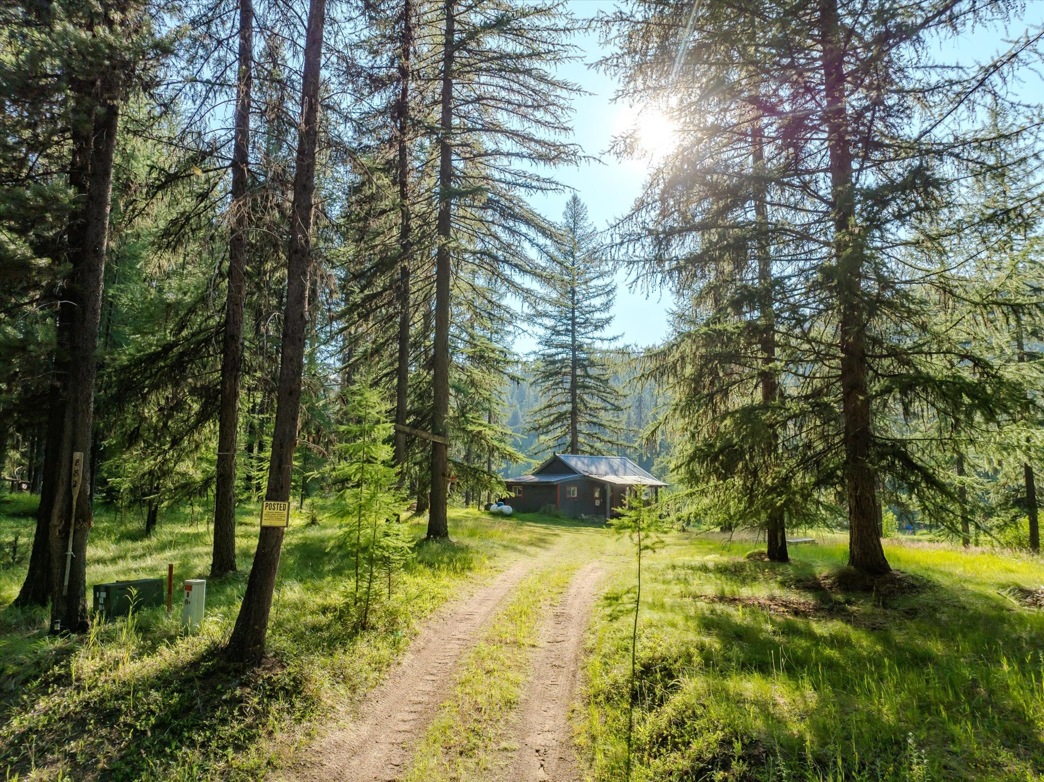 882 Tamarack Lane Property Photo 7