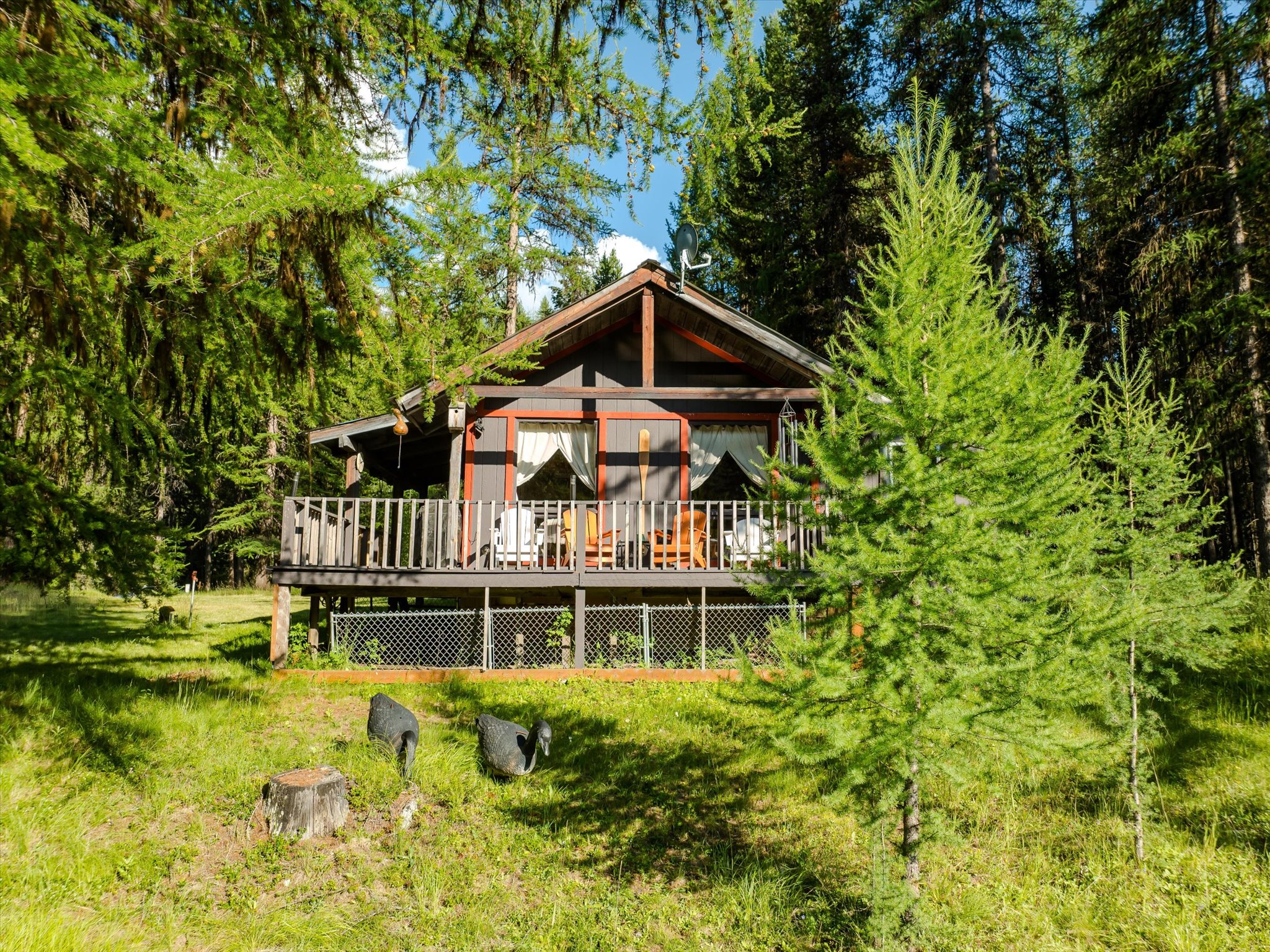 882 Tamarack Lane Property Photo 9