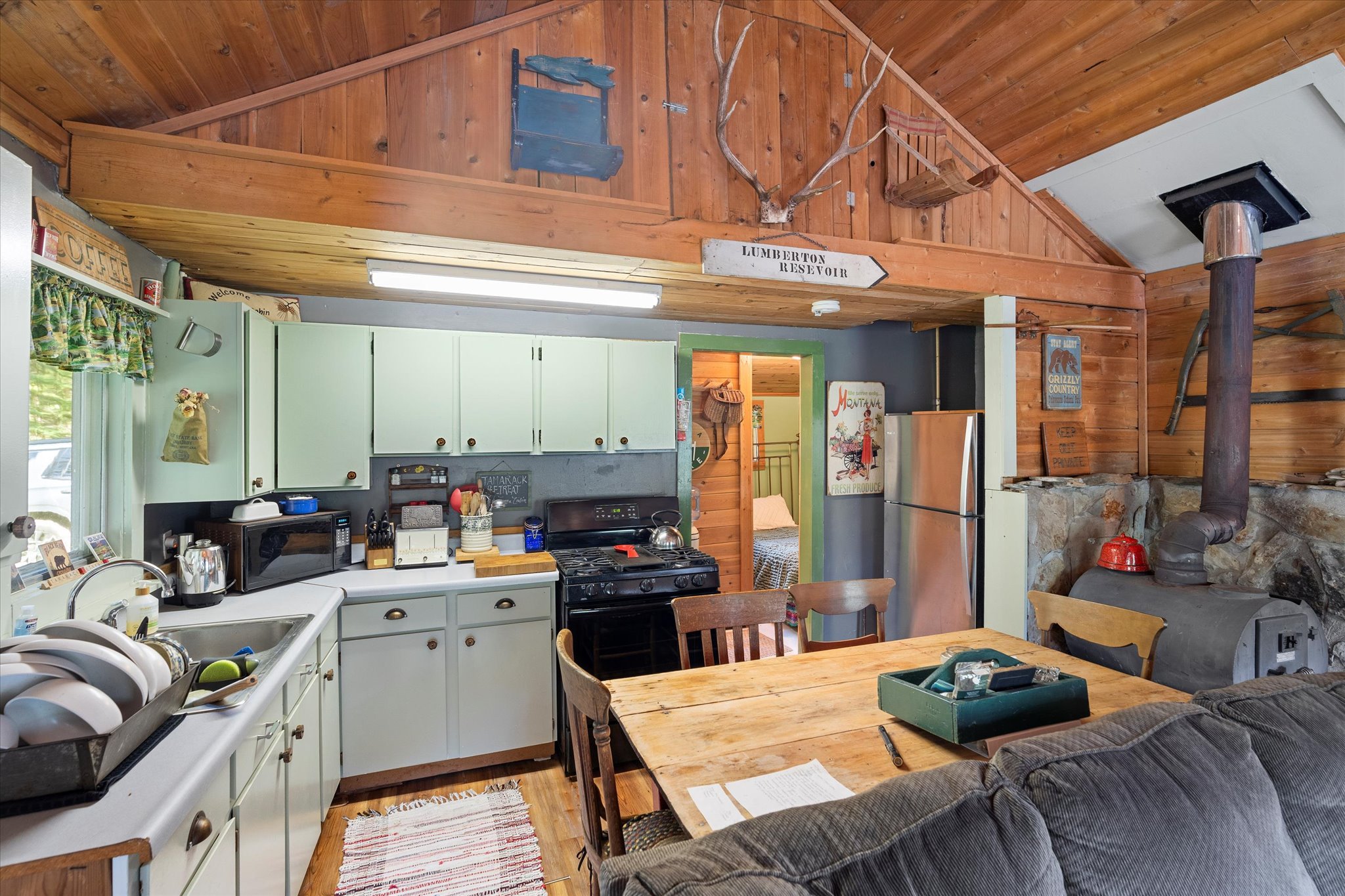 882 Tamarack Lane Property Photo 15