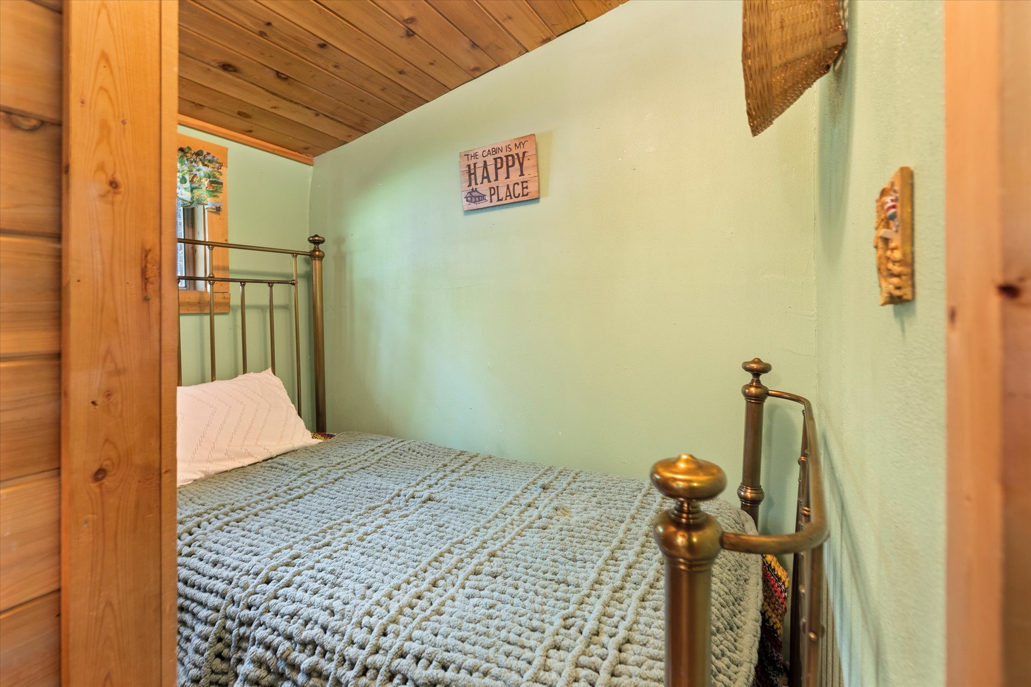 882 Tamarack Lane Property Photo 21