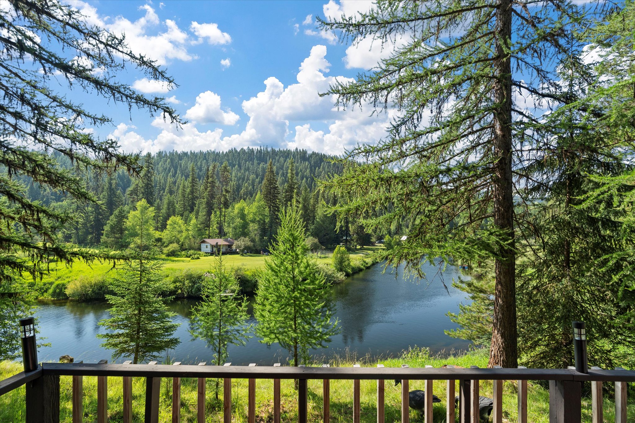 882 Tamarack Lane Property Photo 25