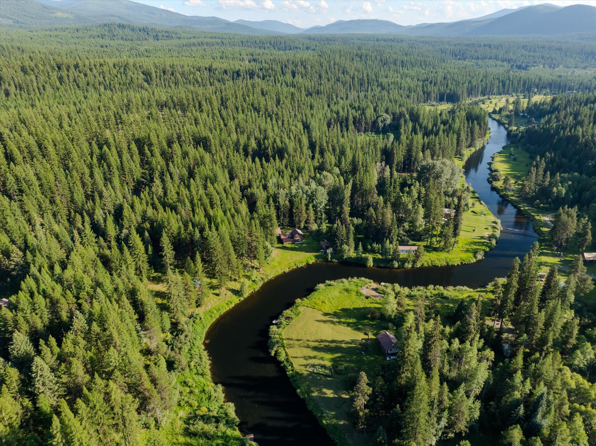 882 Tamarack Lane Property Photo 32